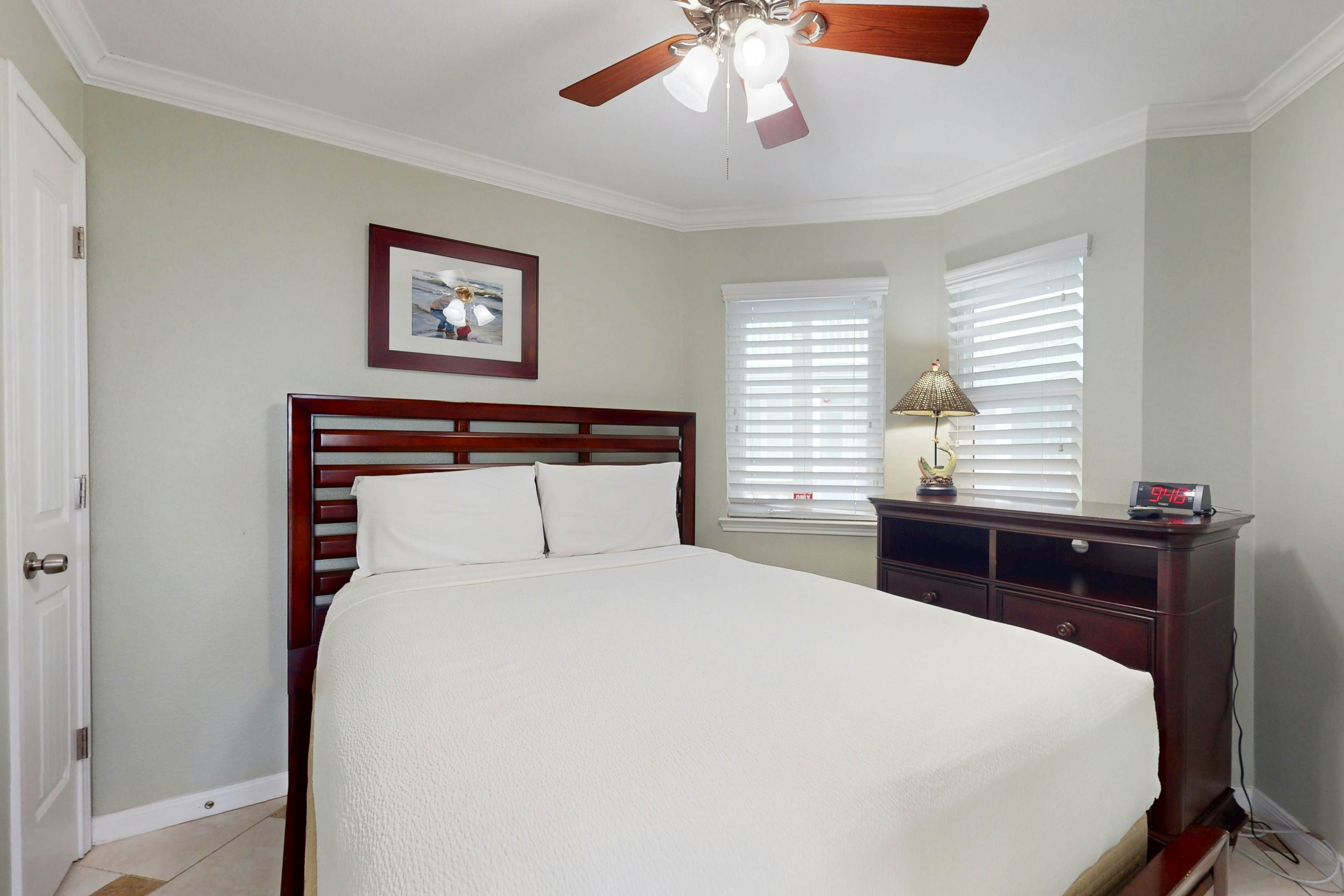 Seascape Condos - A SeaScape Paradise #1101