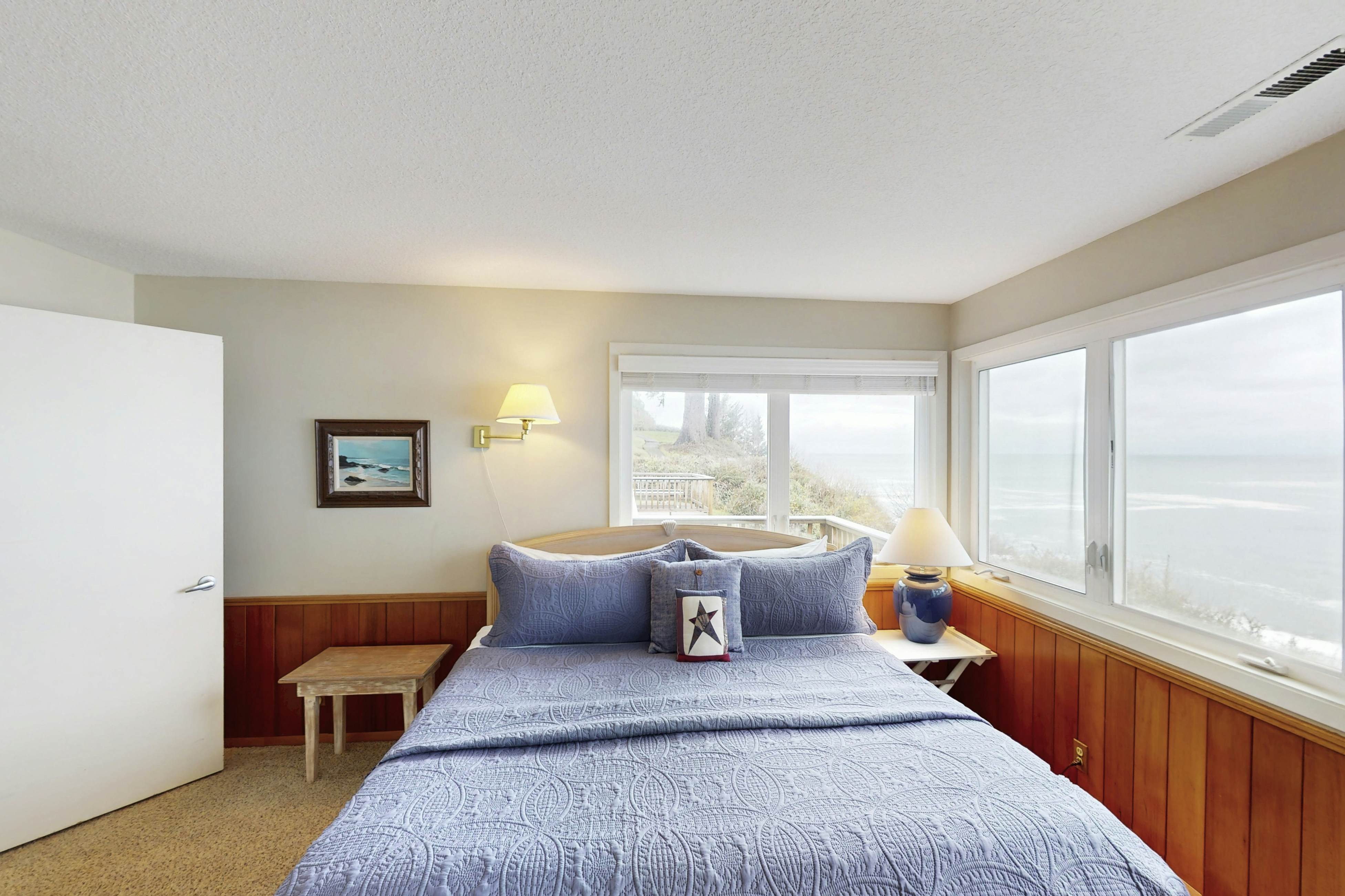 Spectacular Seaside Surf-View Home