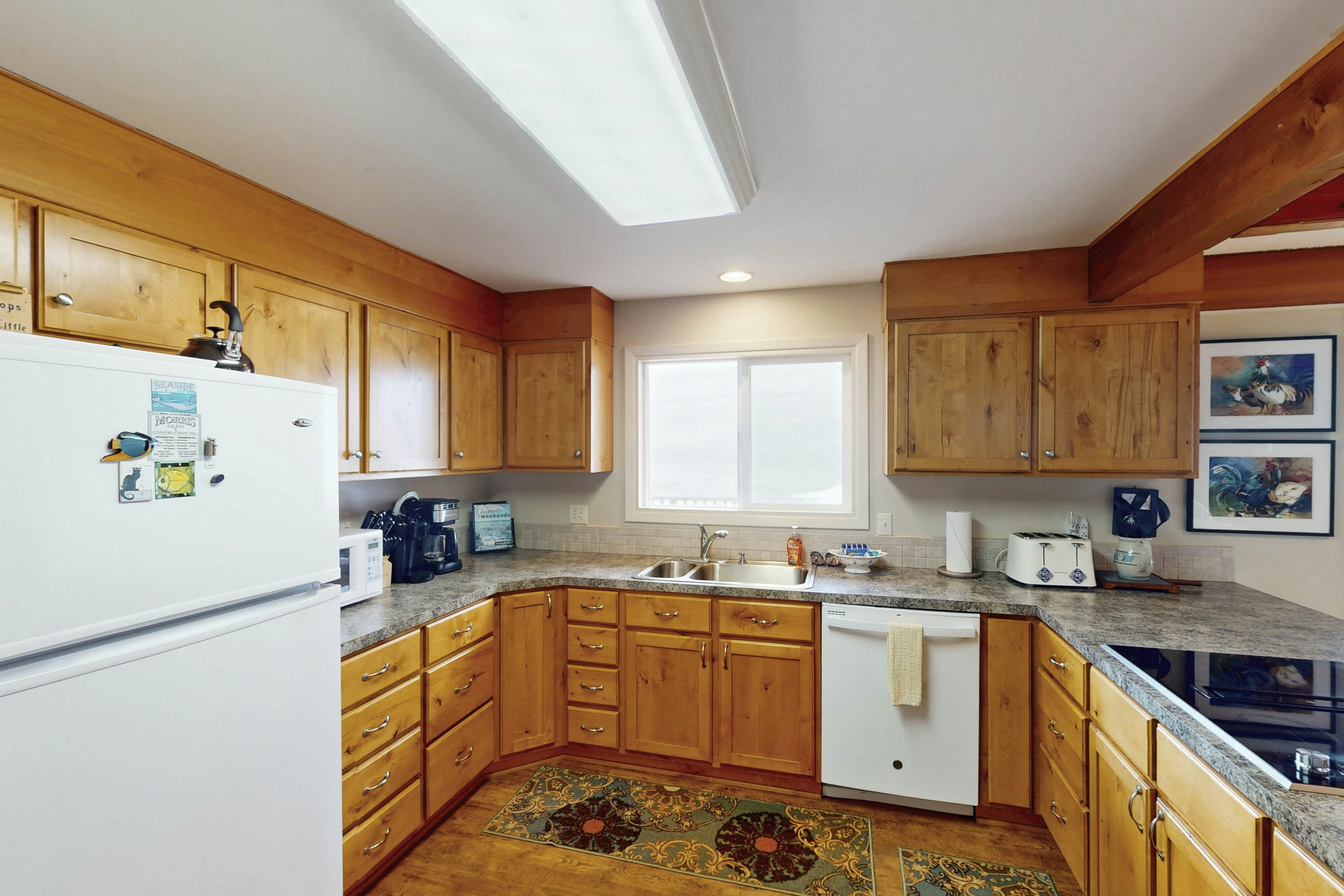 Spectacular Seaside Surf-View Home