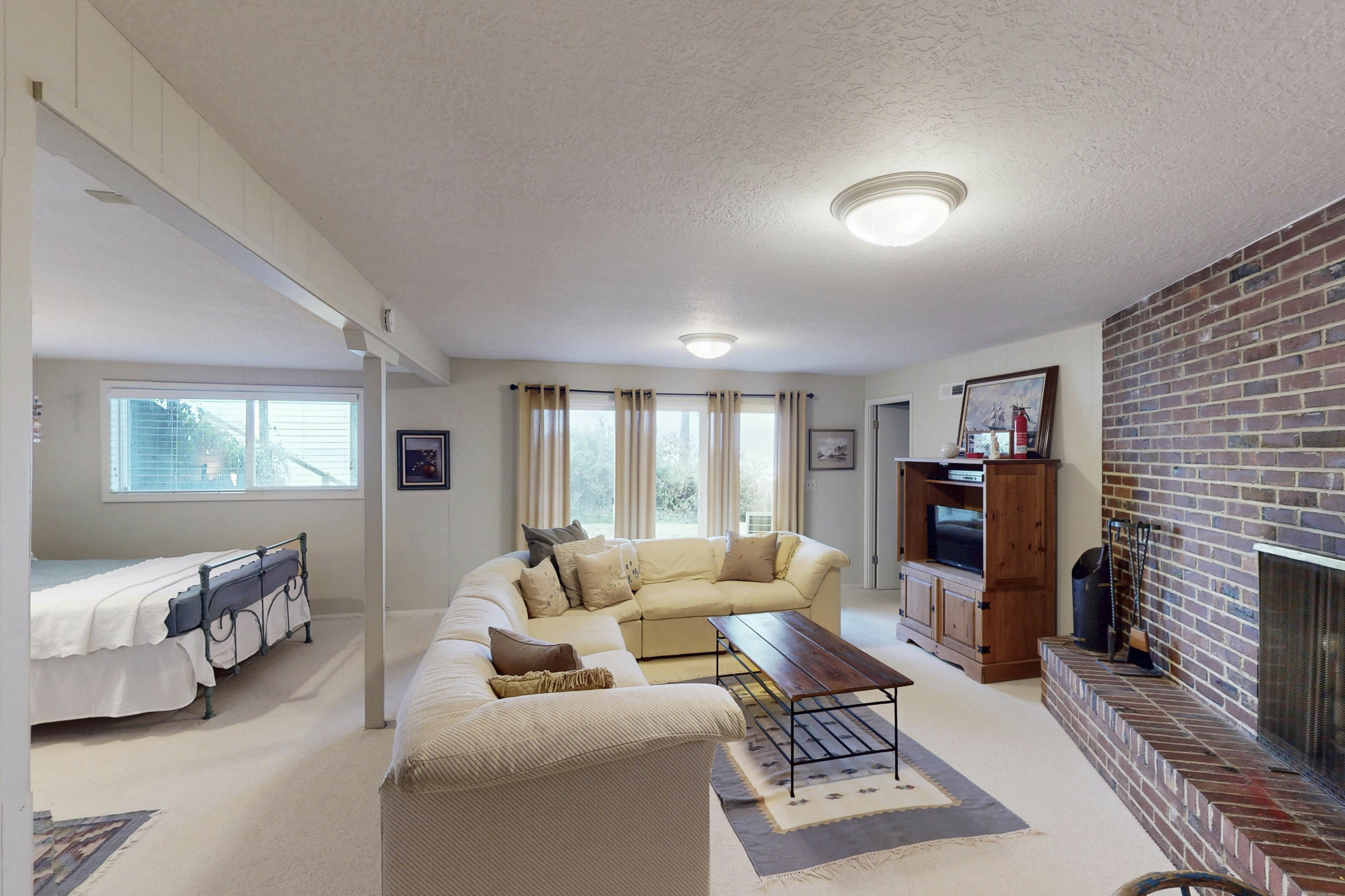 Spectacular Seaside Surf-View Home