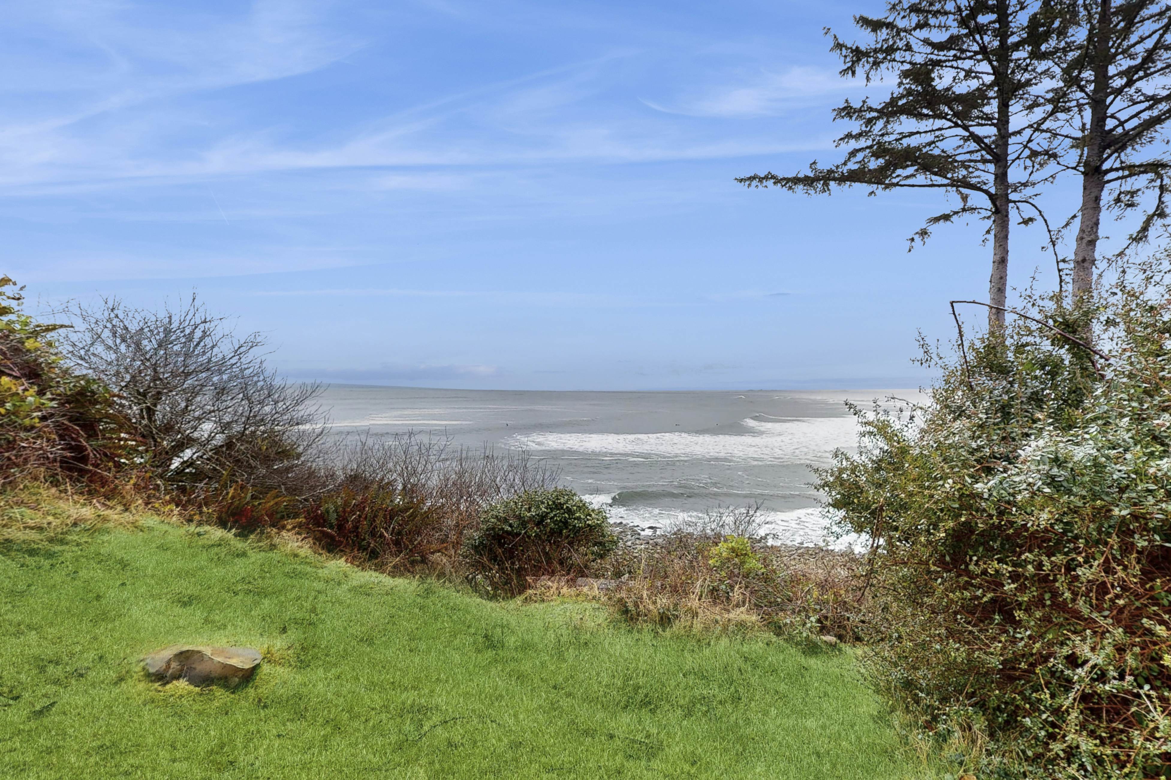 Spectacular Seaside Surf-View Home