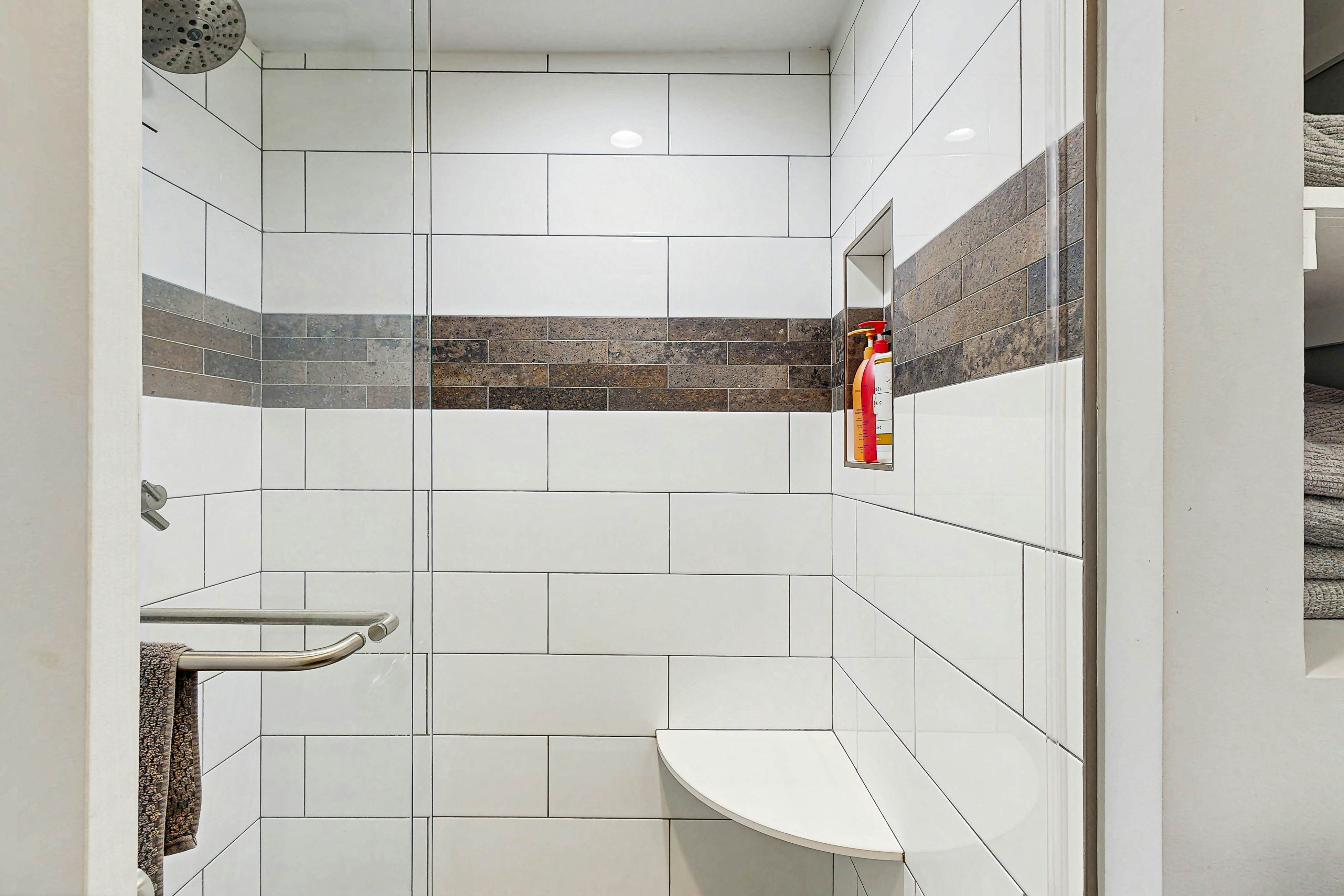 Town of Rehoboth Beach - The Boxwood House - 21 Wilmington Ave #1E