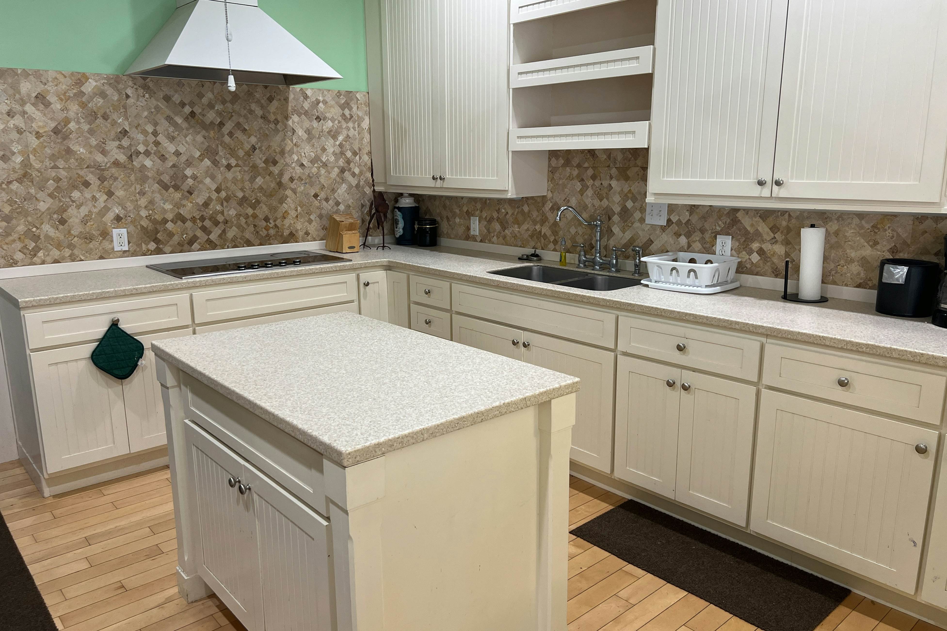 Georgianne Suite One