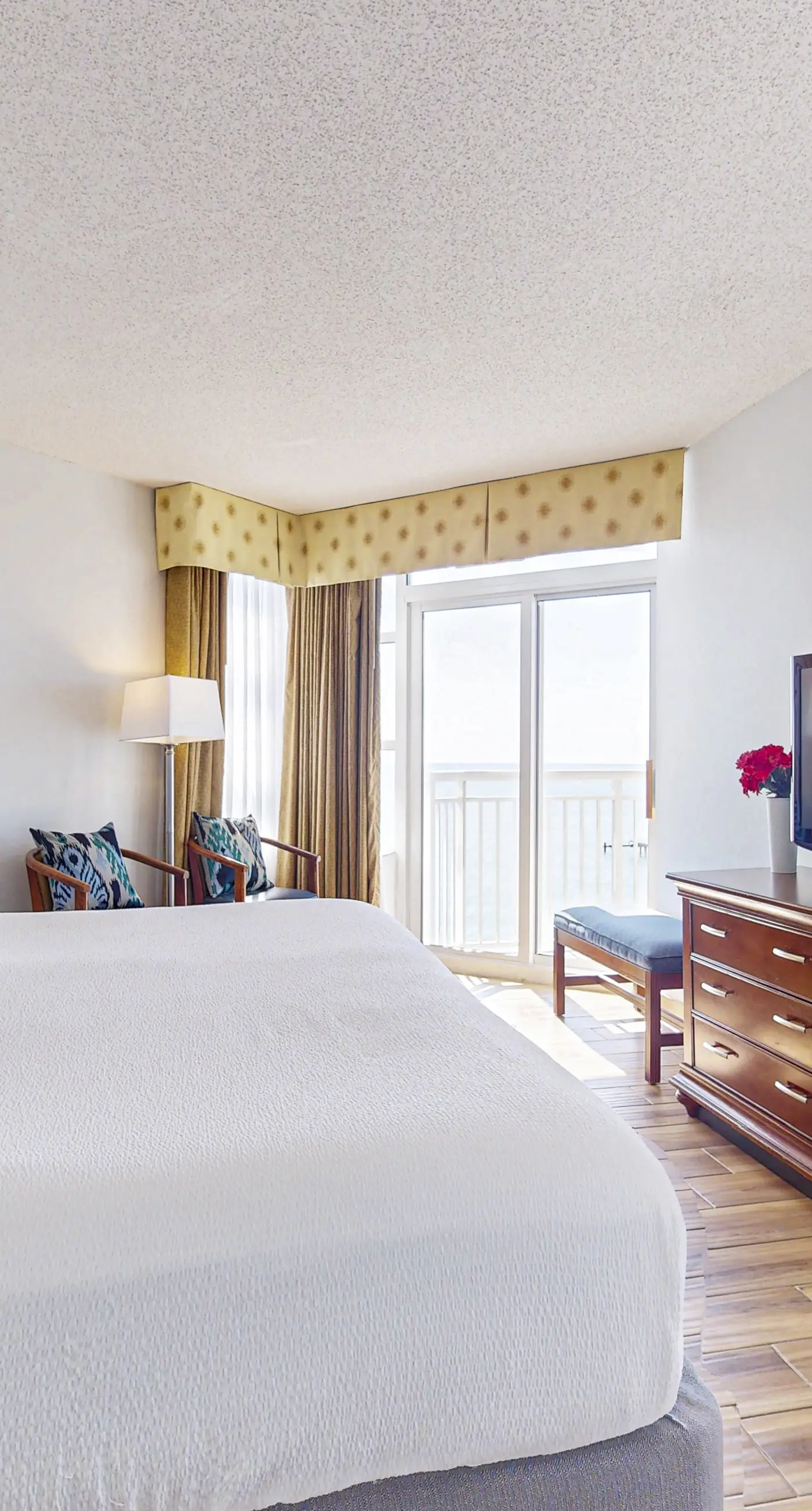 Carolinian Beach Resort 0933