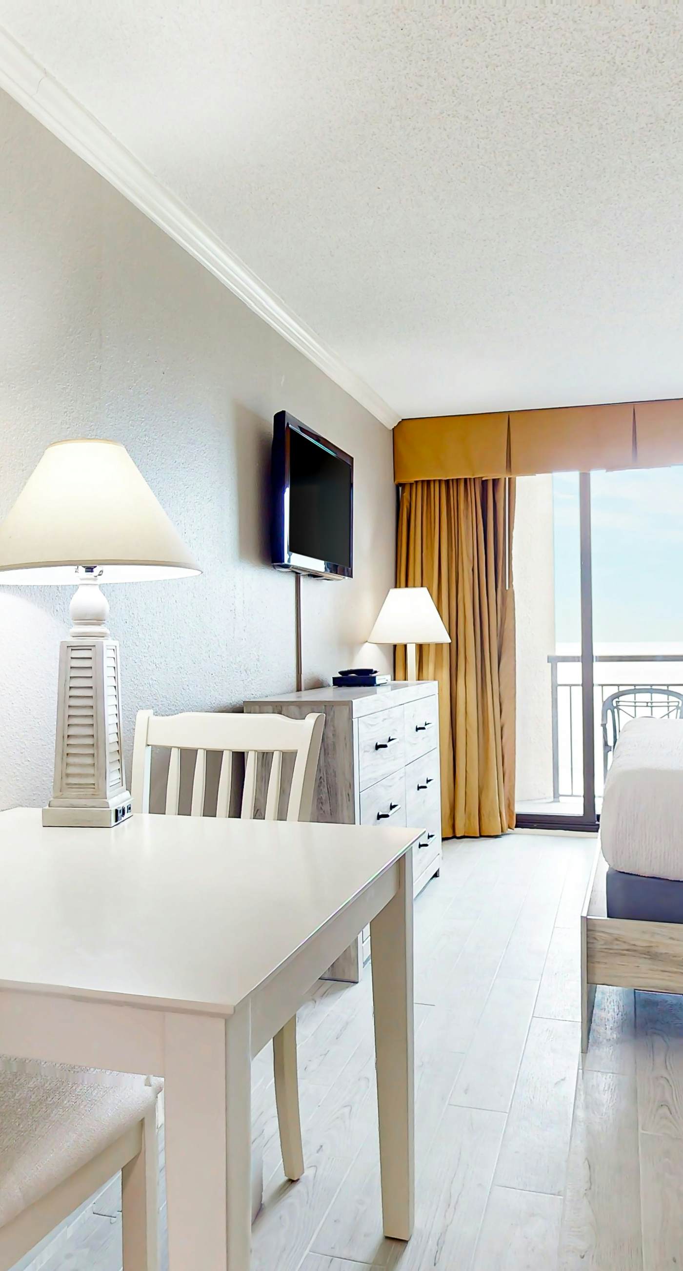 The Patricia Grand 0724