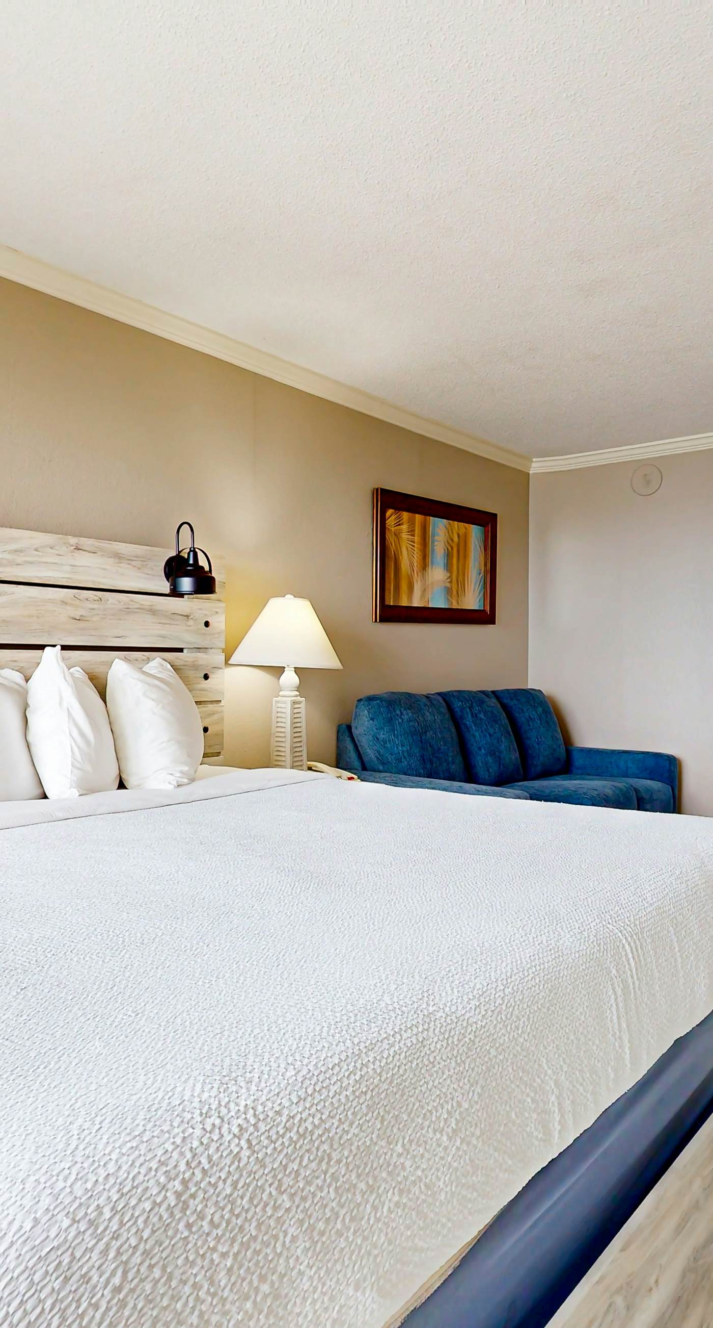 The Patricia Grand 0724