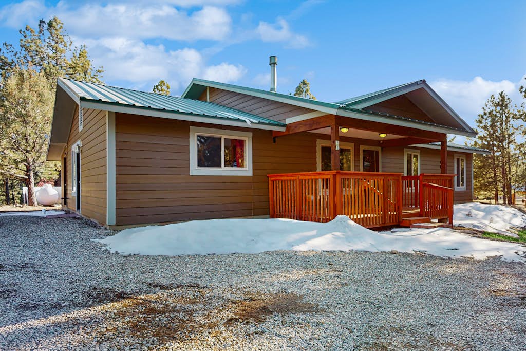 Valley Views Cottage - Close To Ski Slopes & Town - Angel Fire, NM