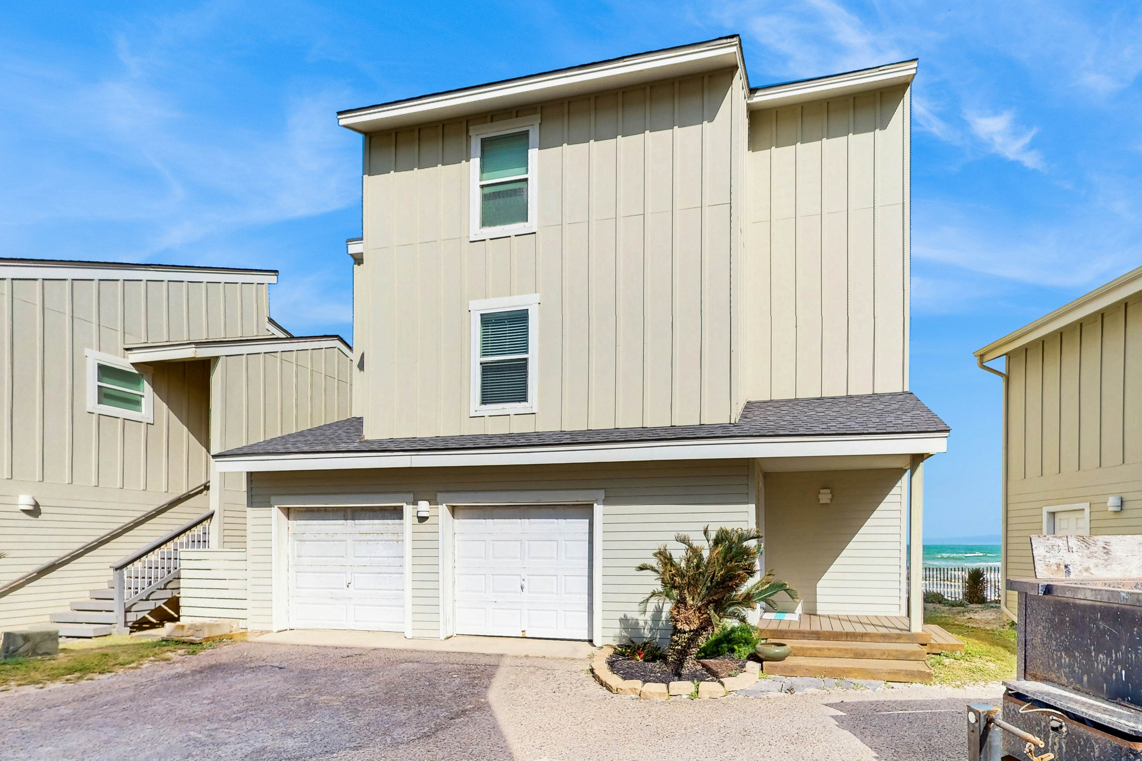 Lost Colony Make A Splash