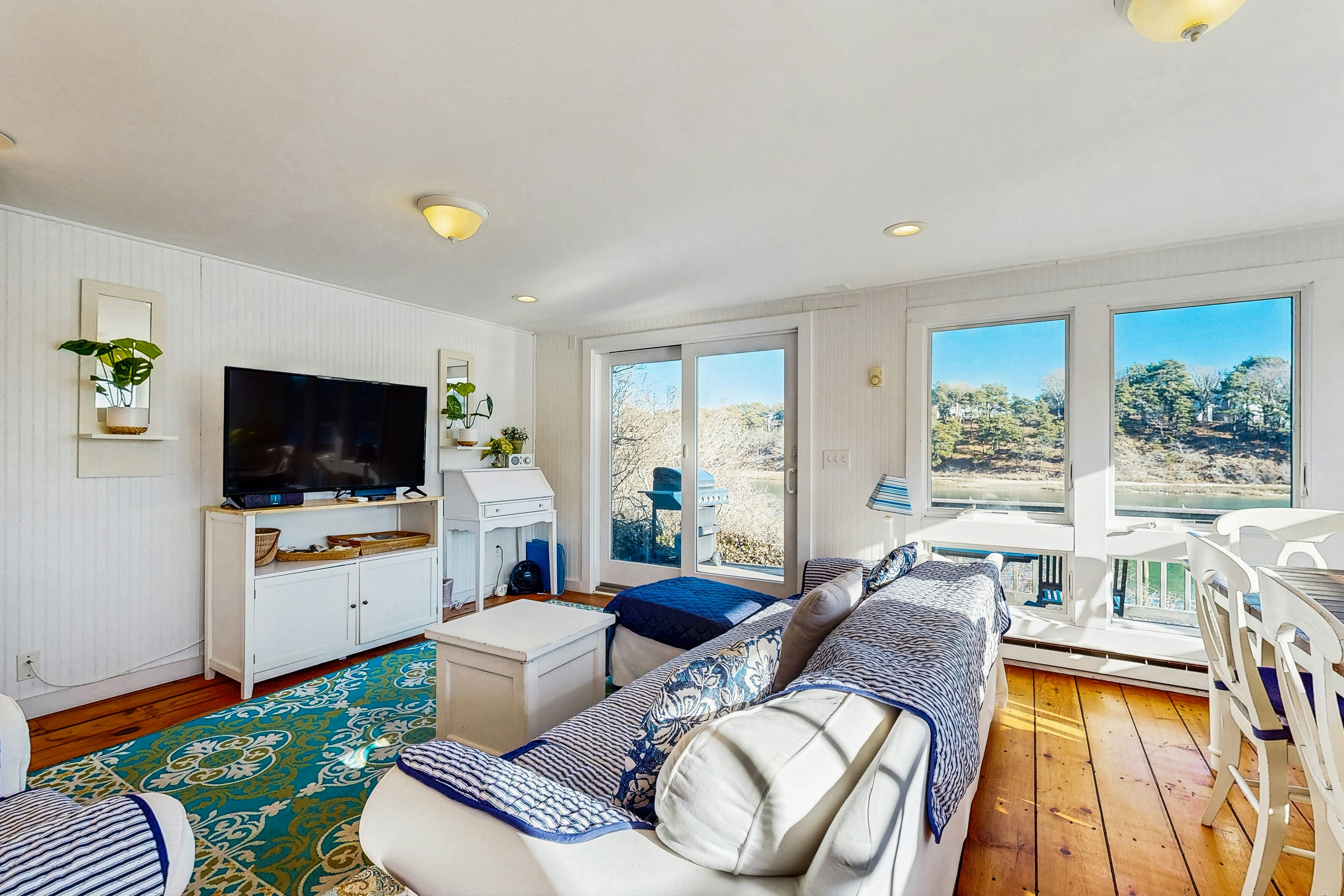 A Chatham Pearl on Oyster River