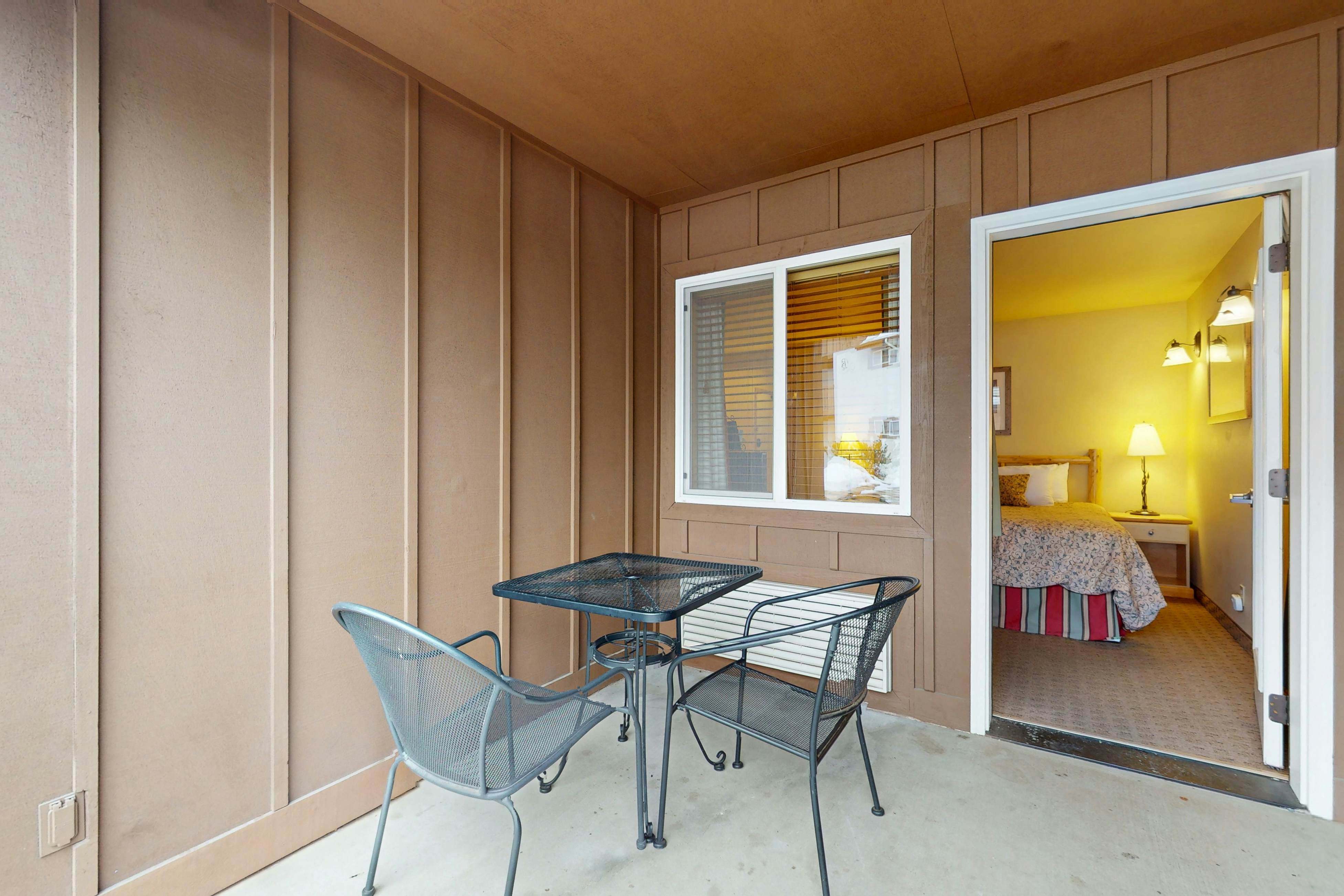 Icicle Village Resort 402 - Juniper Studio