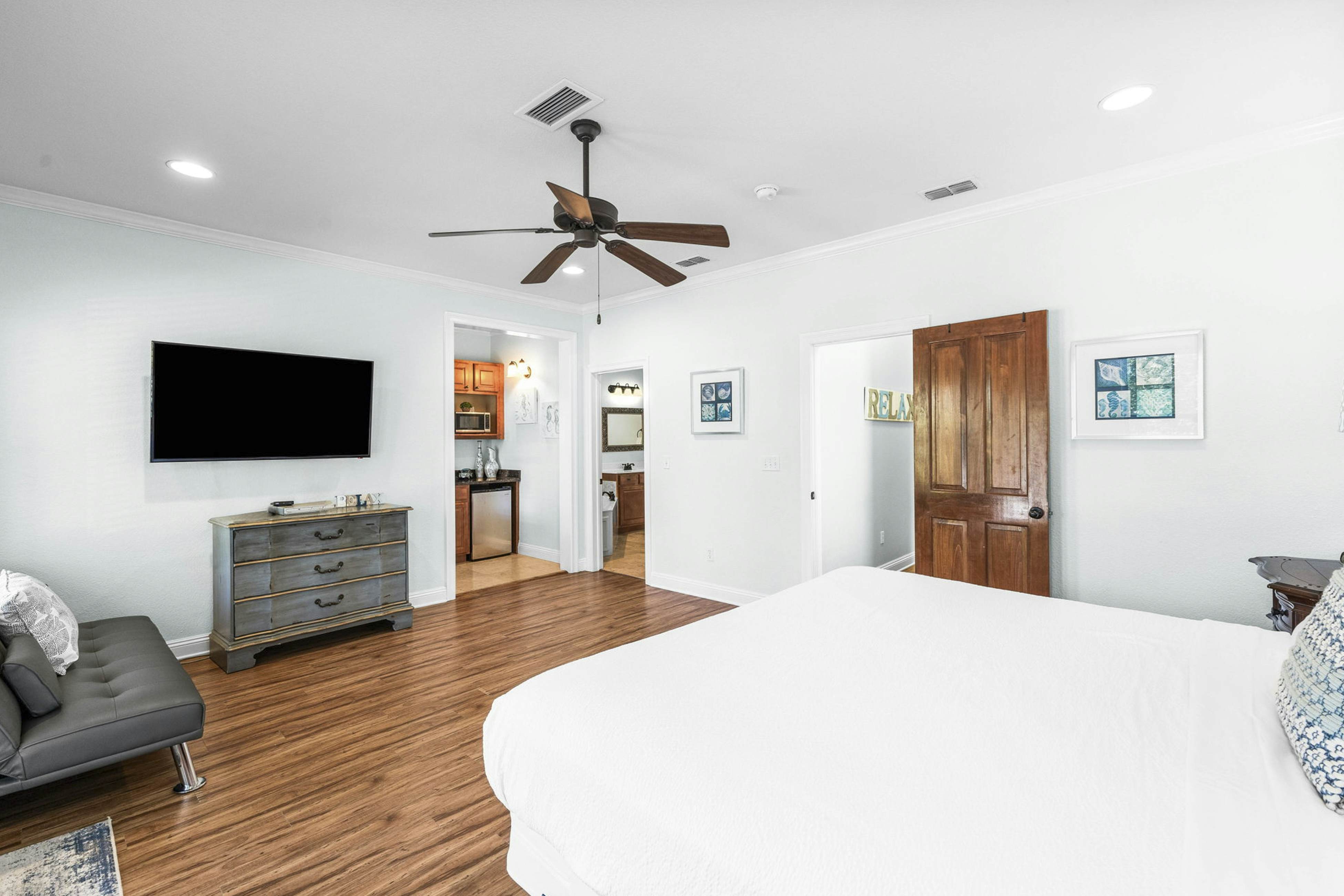 Villages of Crystal Beach - Beach Please