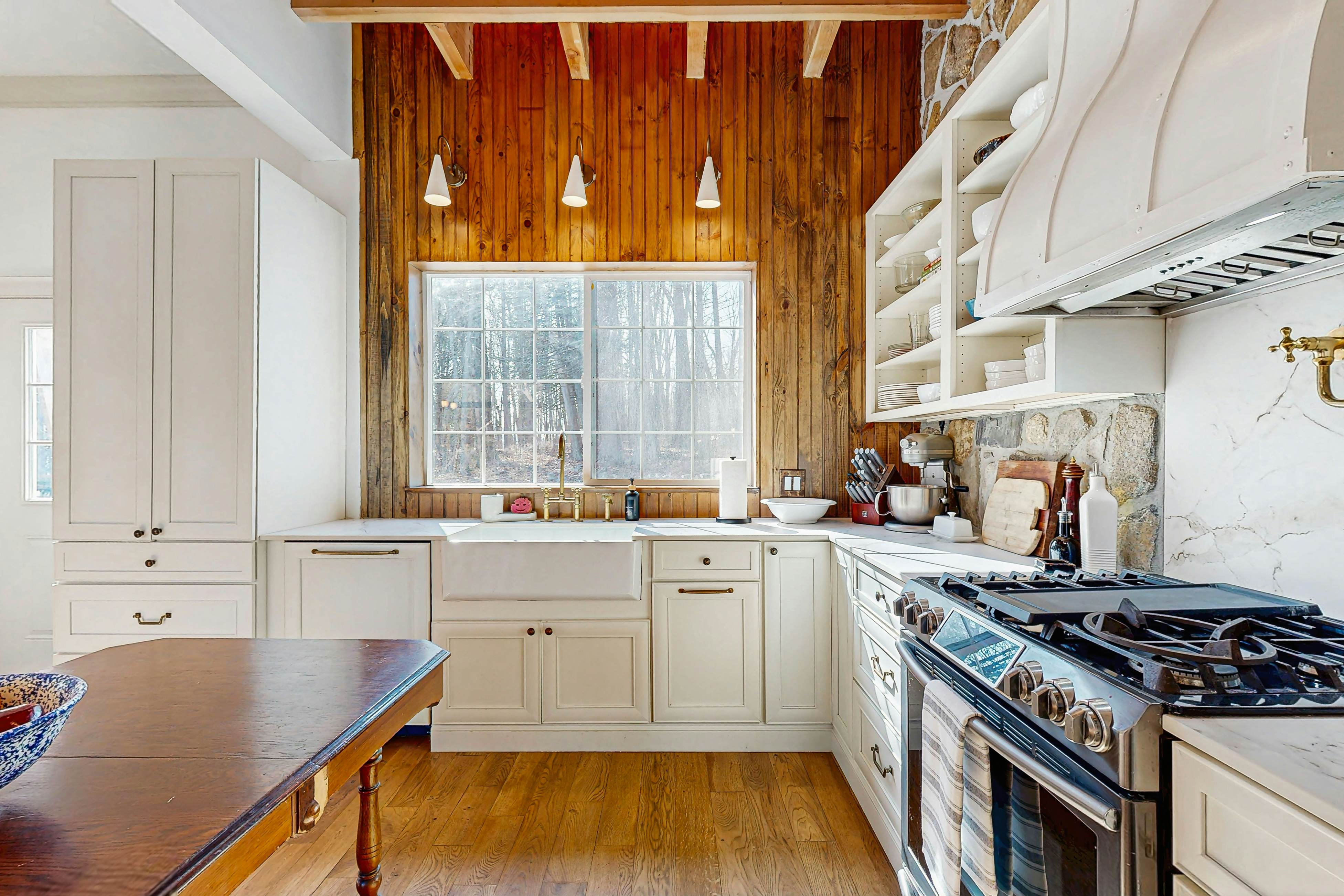 Cedar Beach Lakehouse