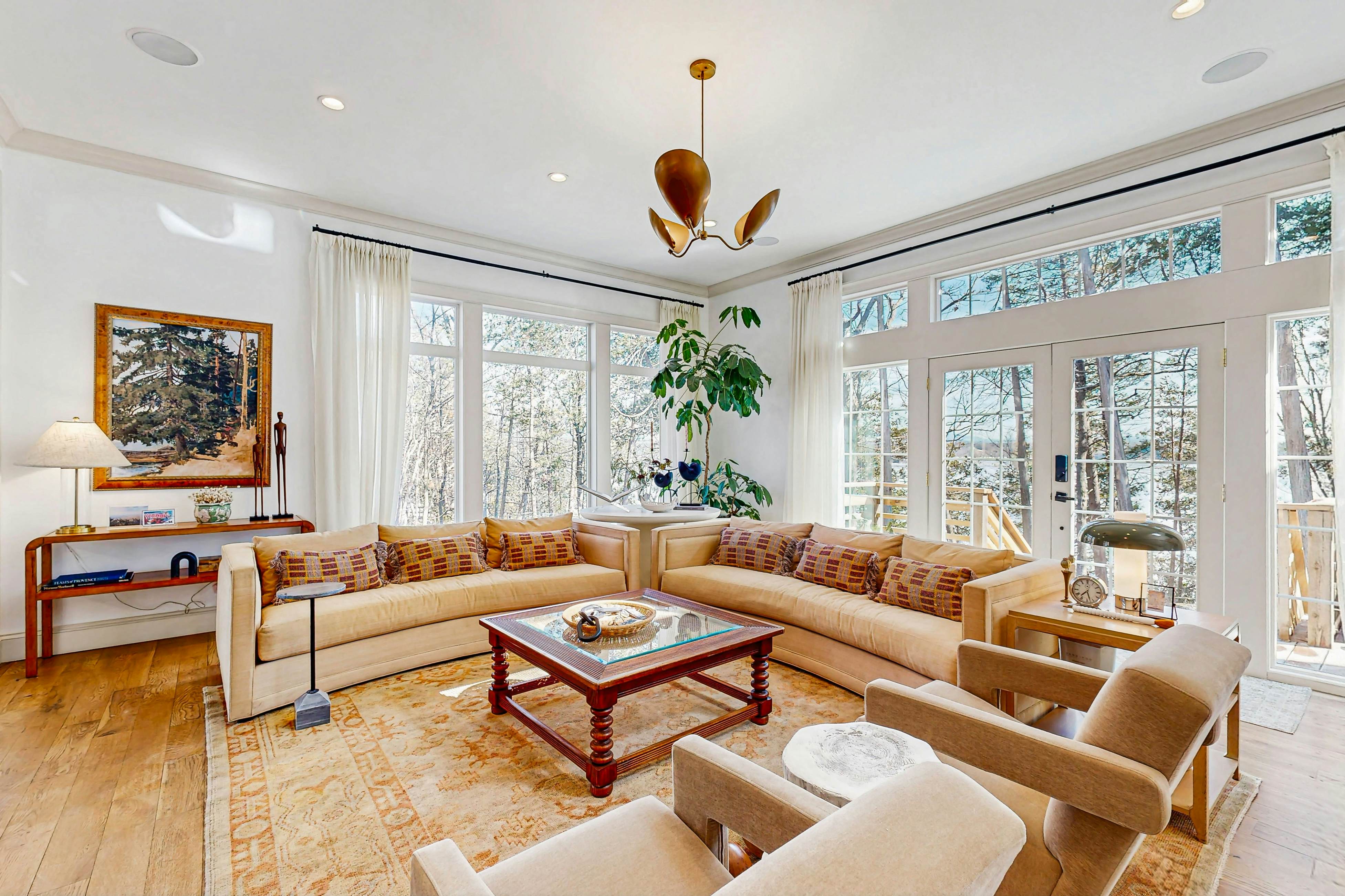 Cedar Beach Lakehouse