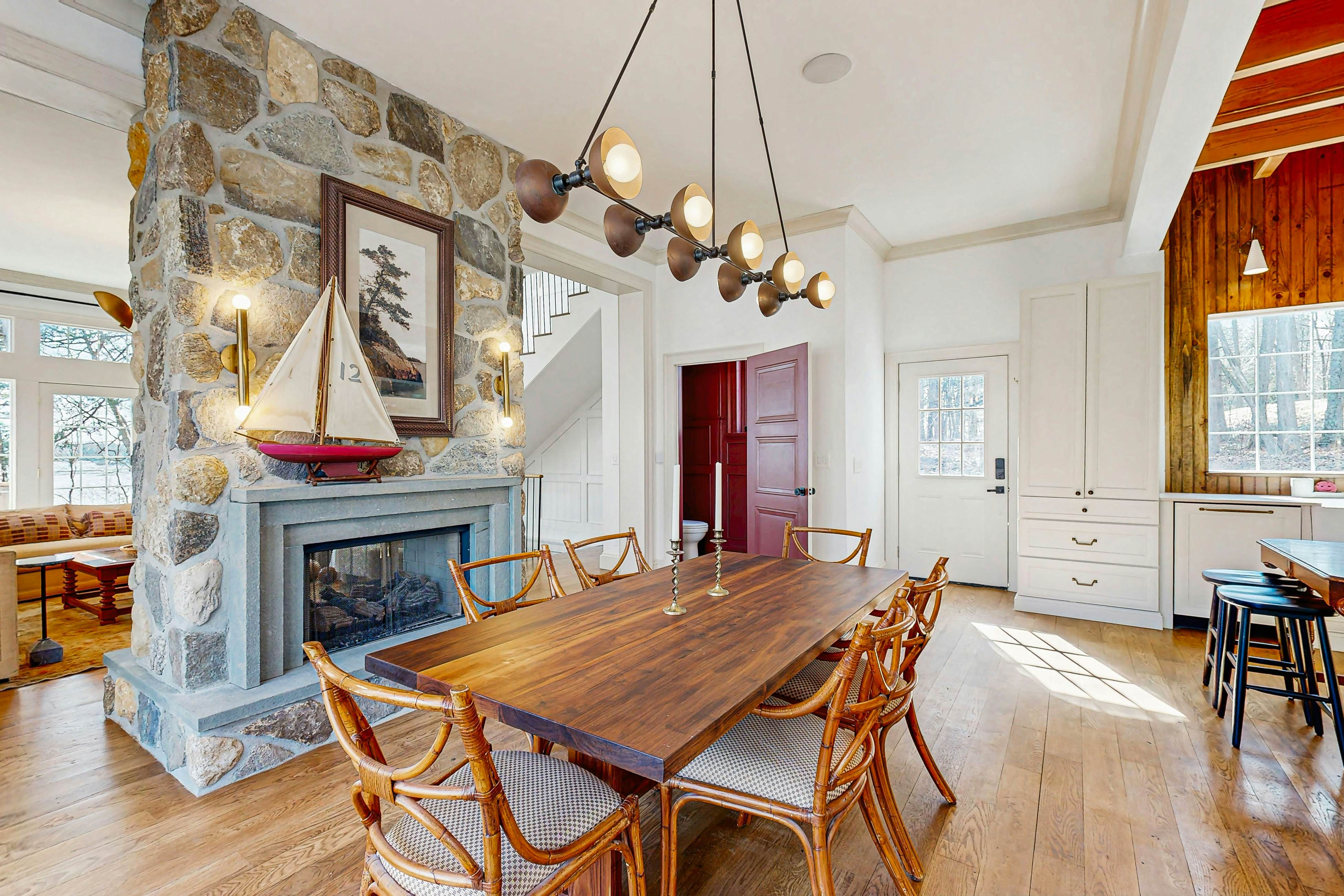 Cedar Beach Lakehouse