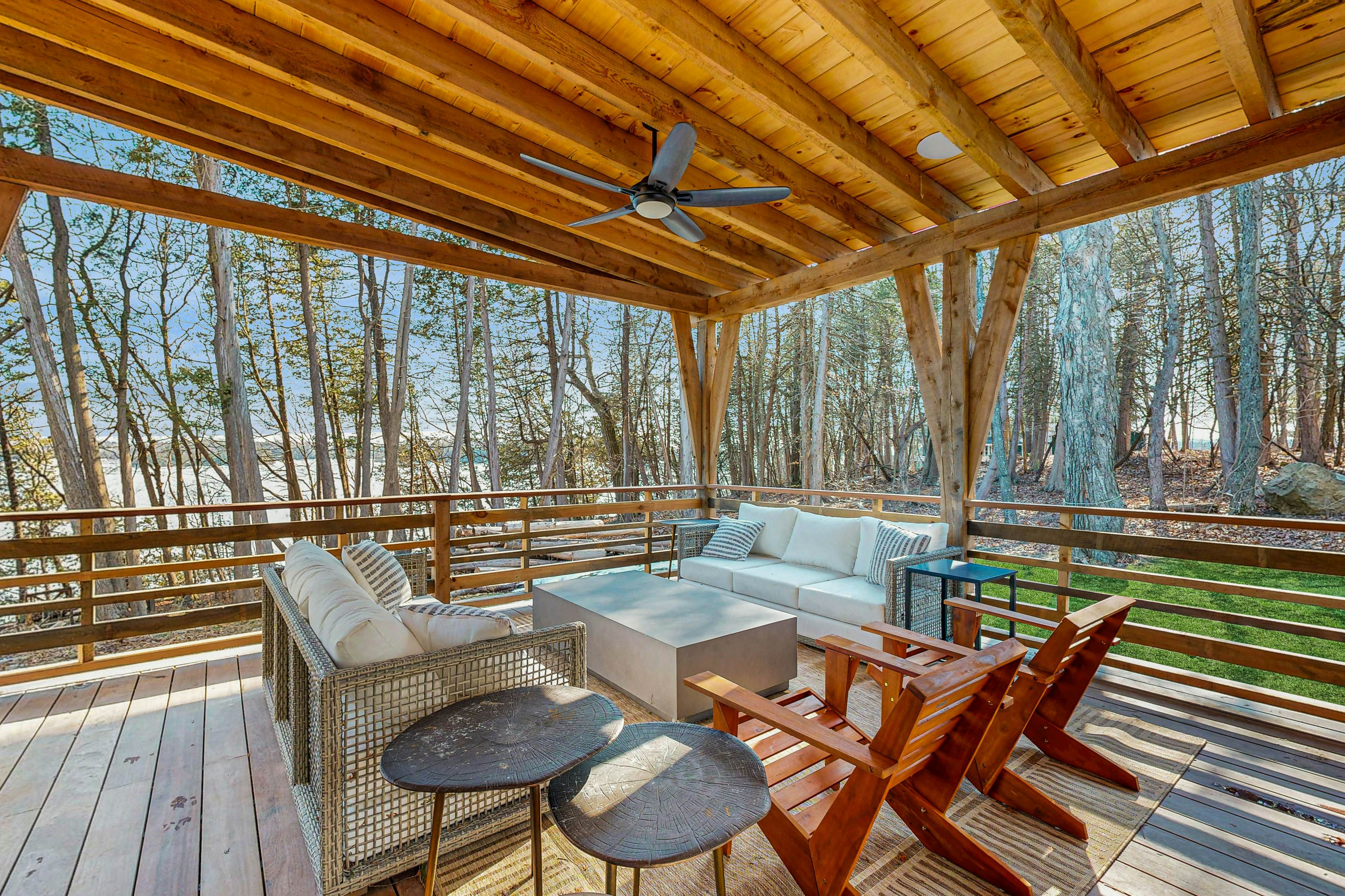 Cedar Beach Lakehouse