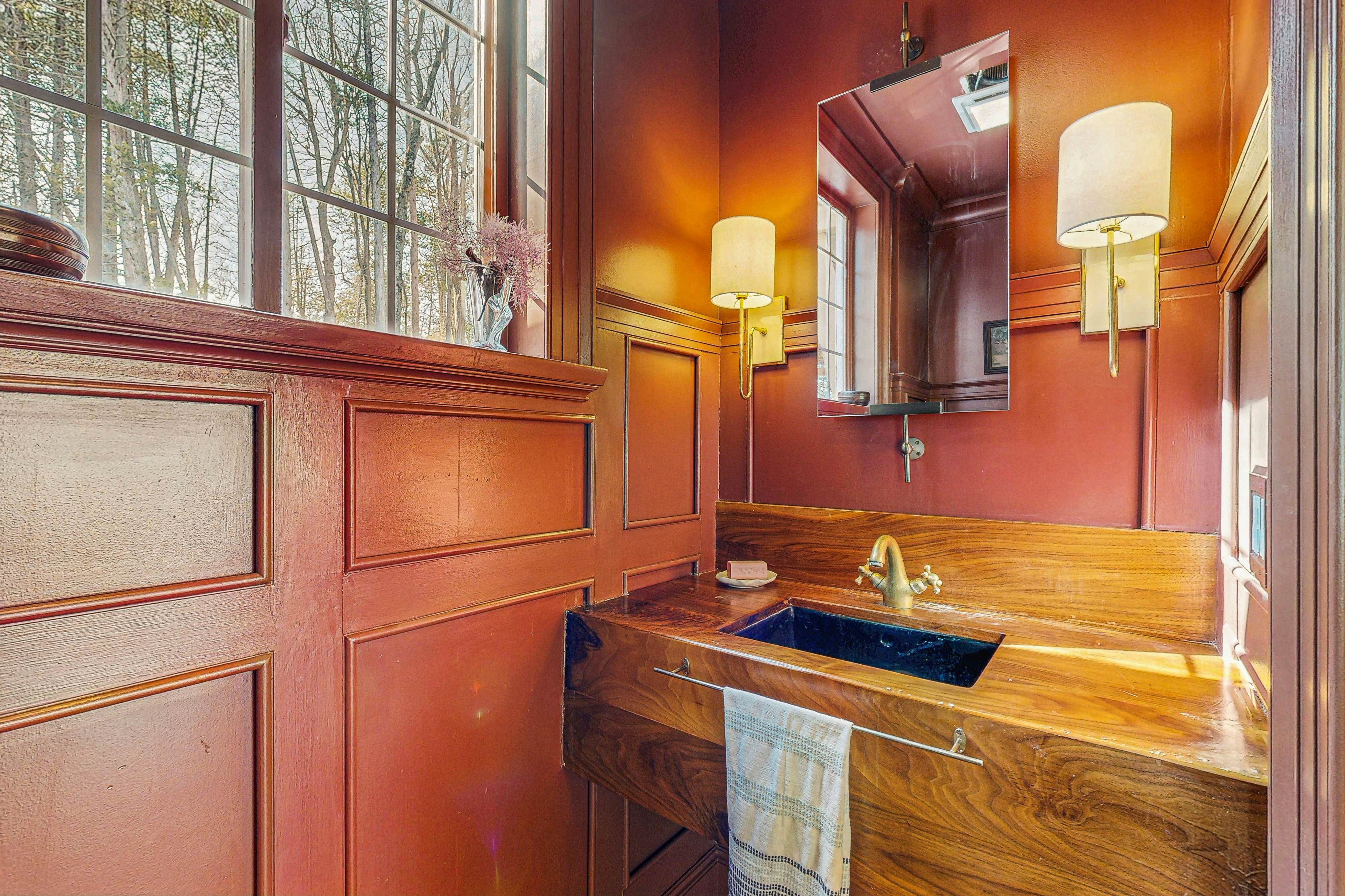 Cedar Beach Lakehouse