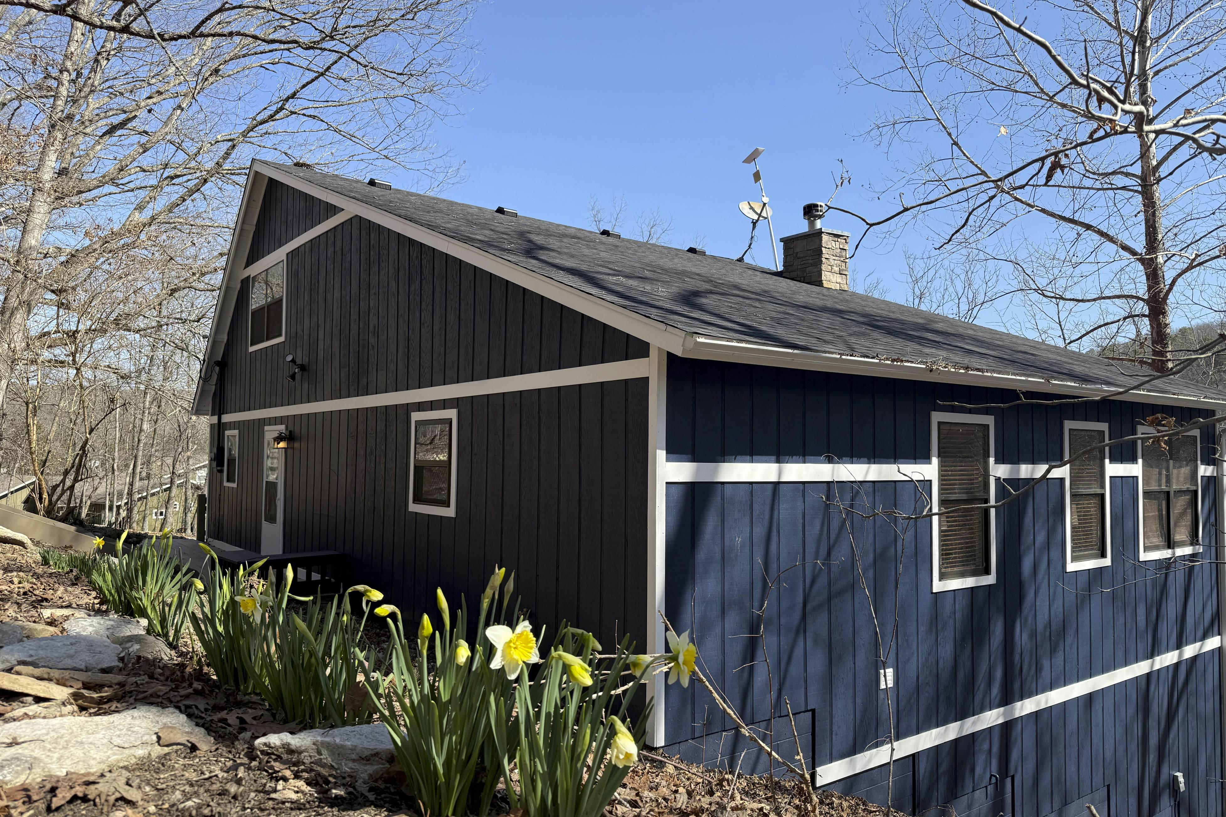 Lone Star Lake House