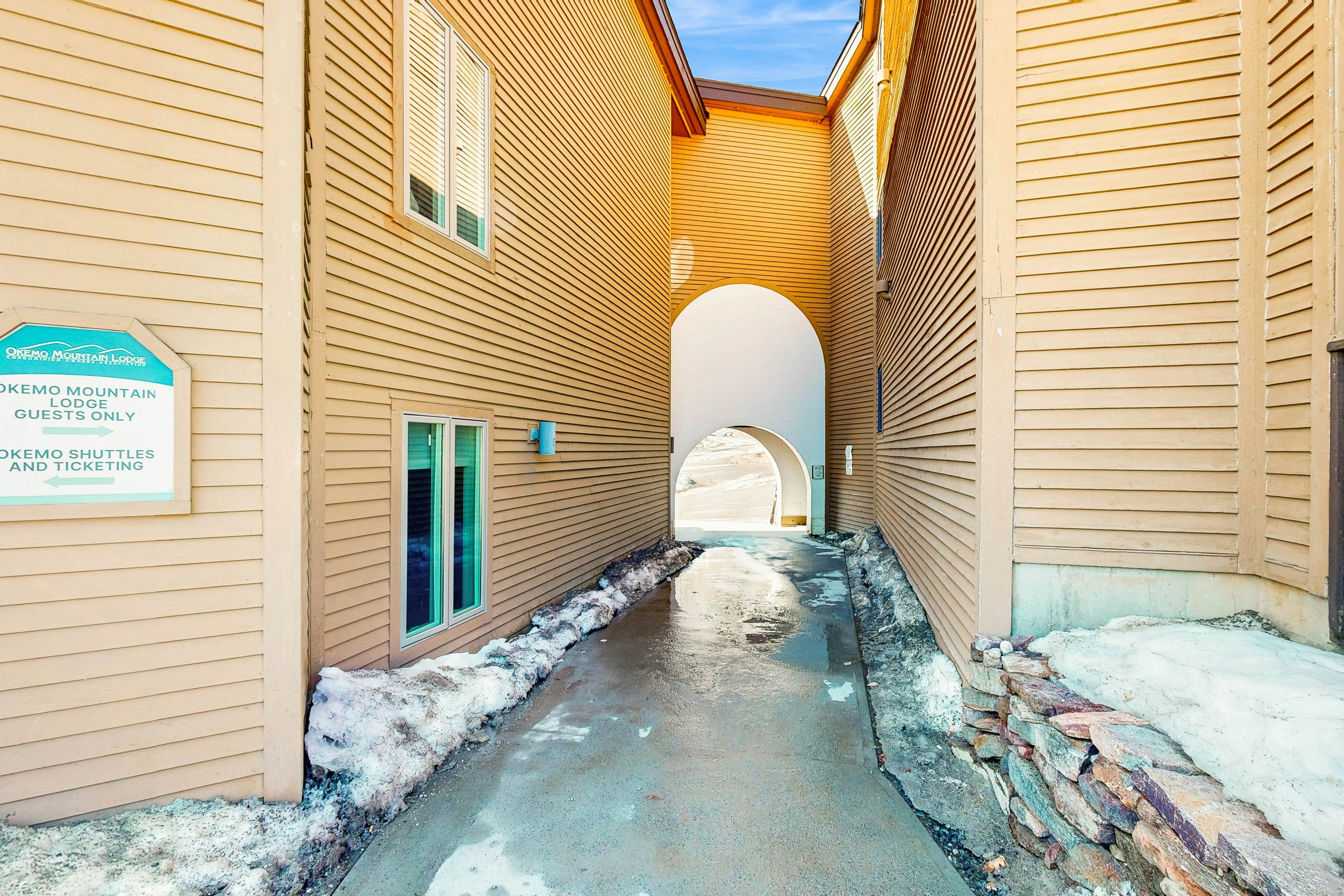 Okemo Mountain Lodge A208