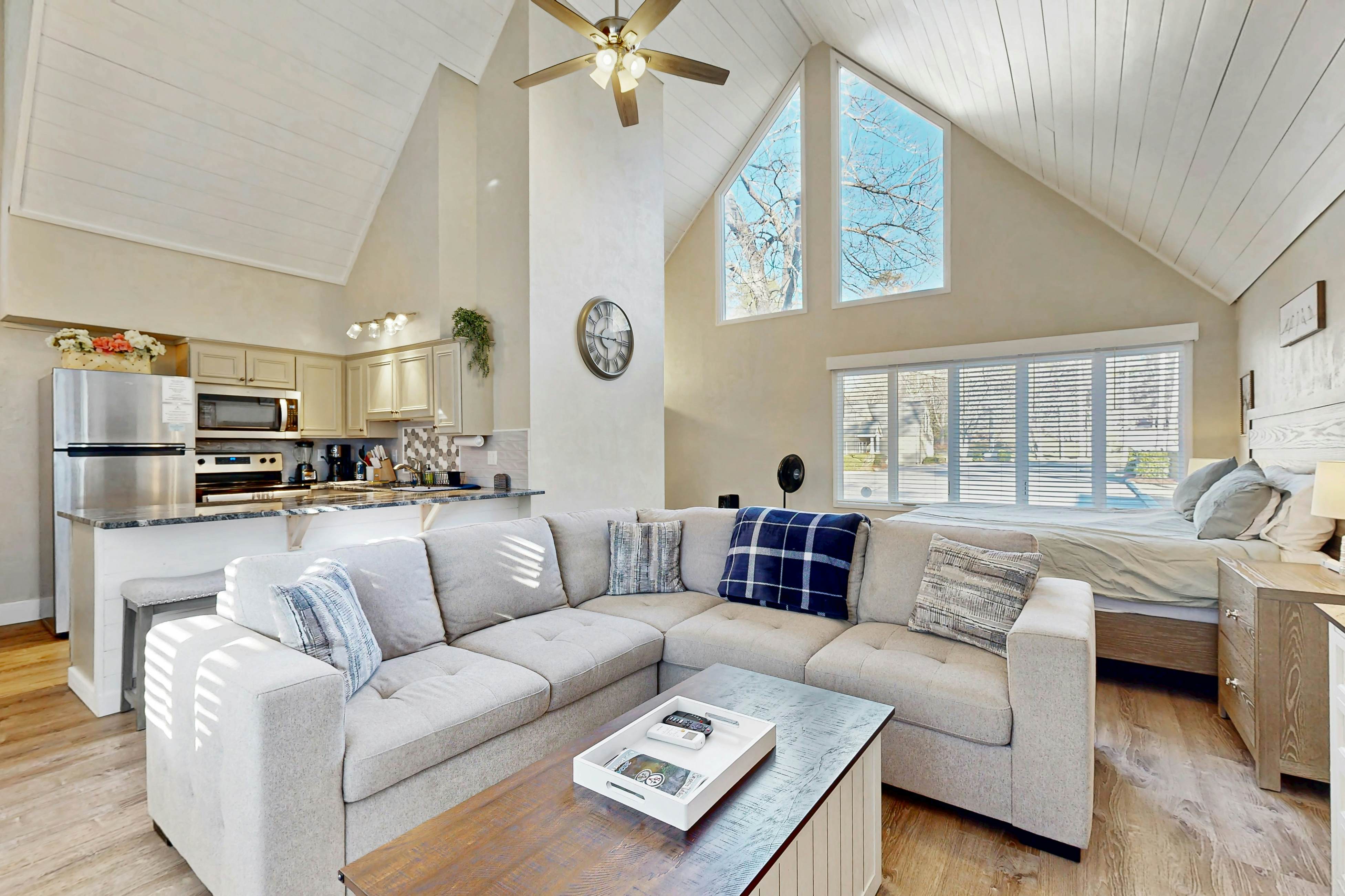 Sapphire Serenity - Studio