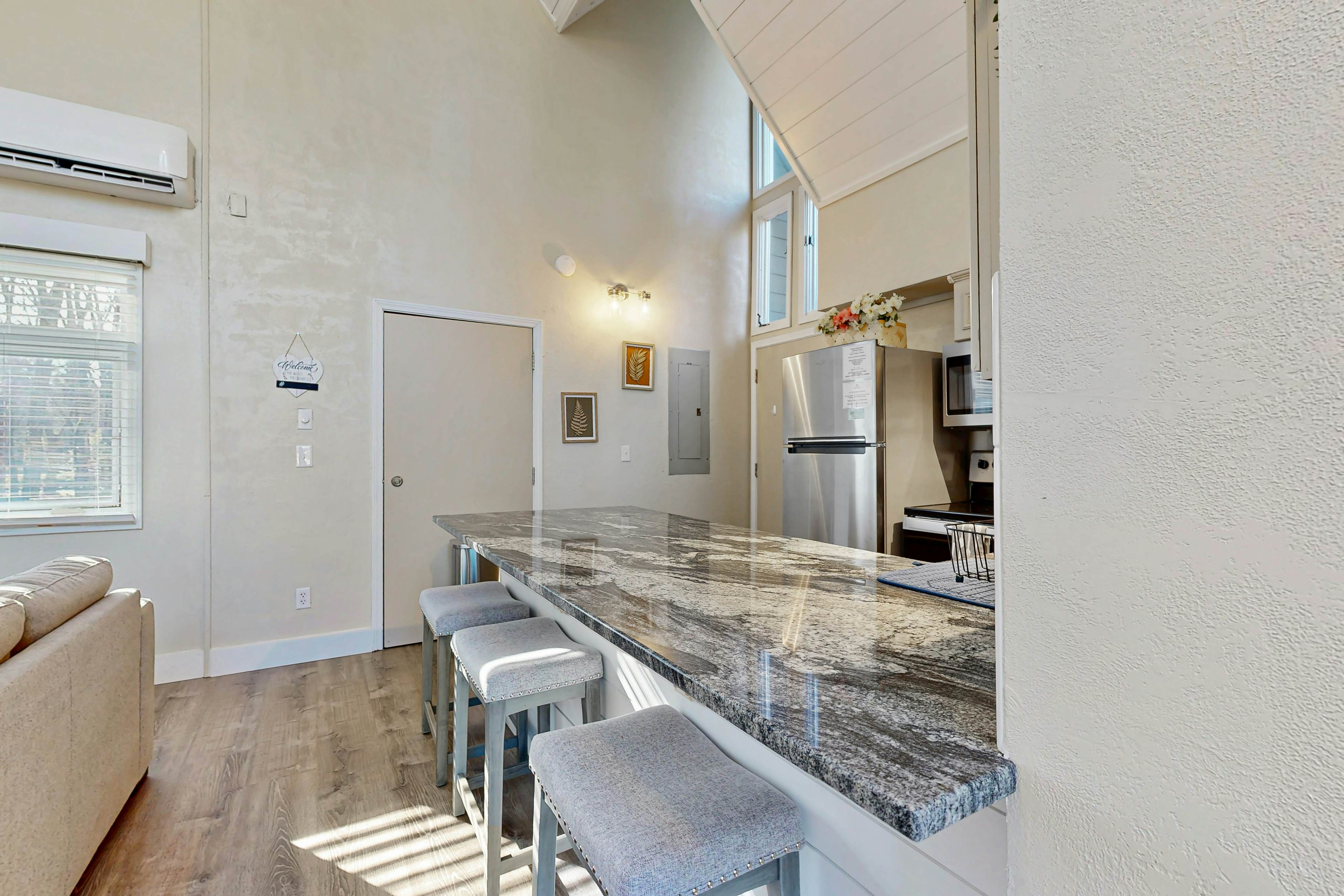 Sapphire Serenity - Studio