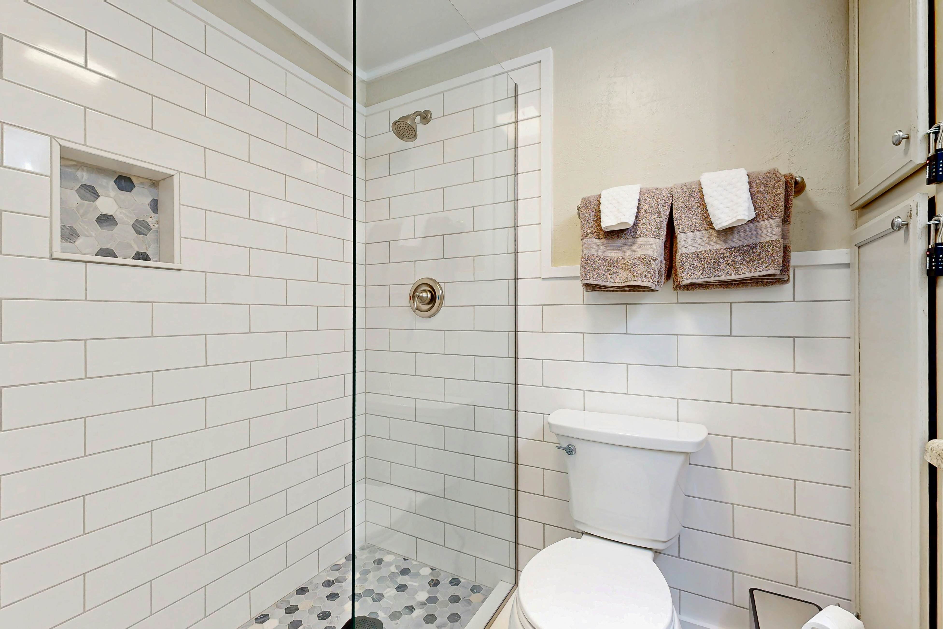 Sapphire Serenity - Studio