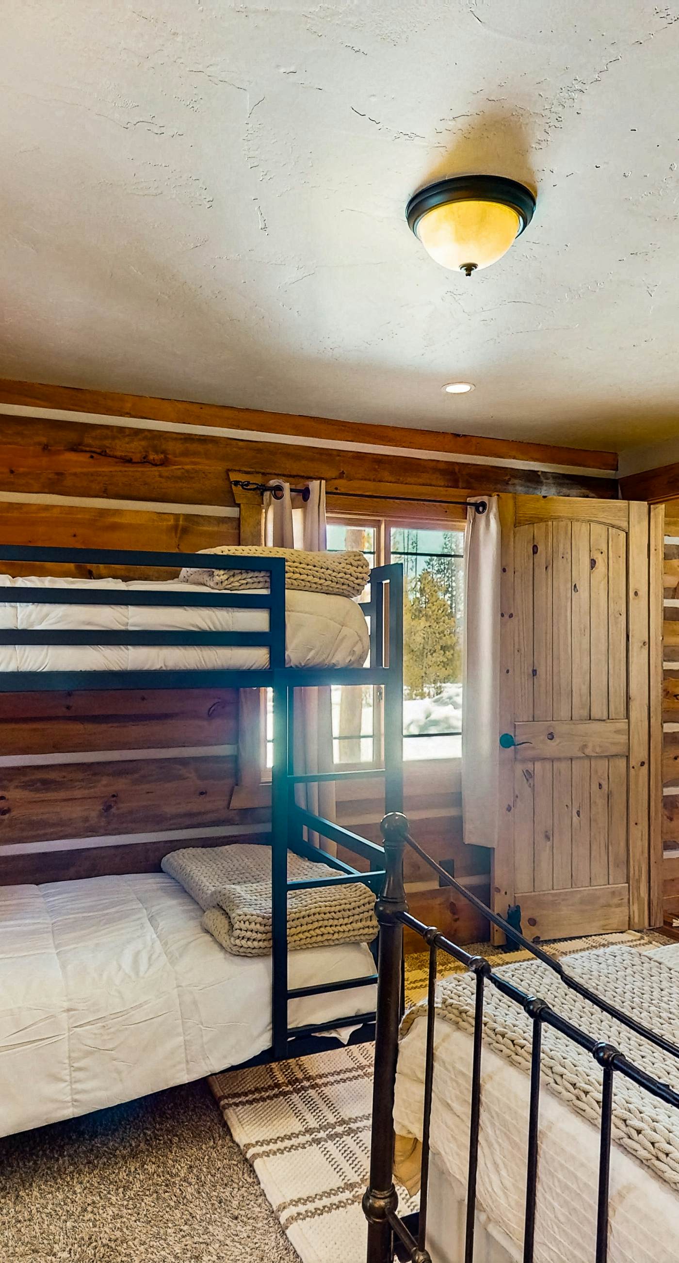 Shadow Mountain Marina