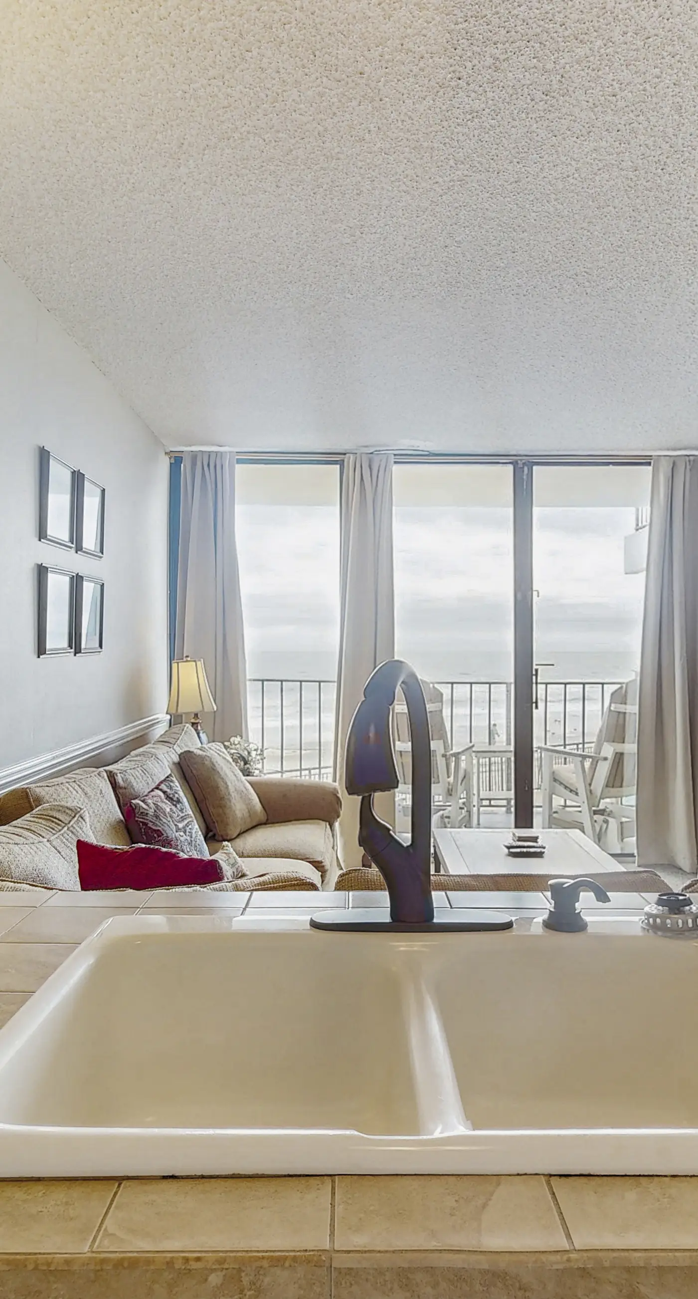 Royal Gardens Beach Front Condominium