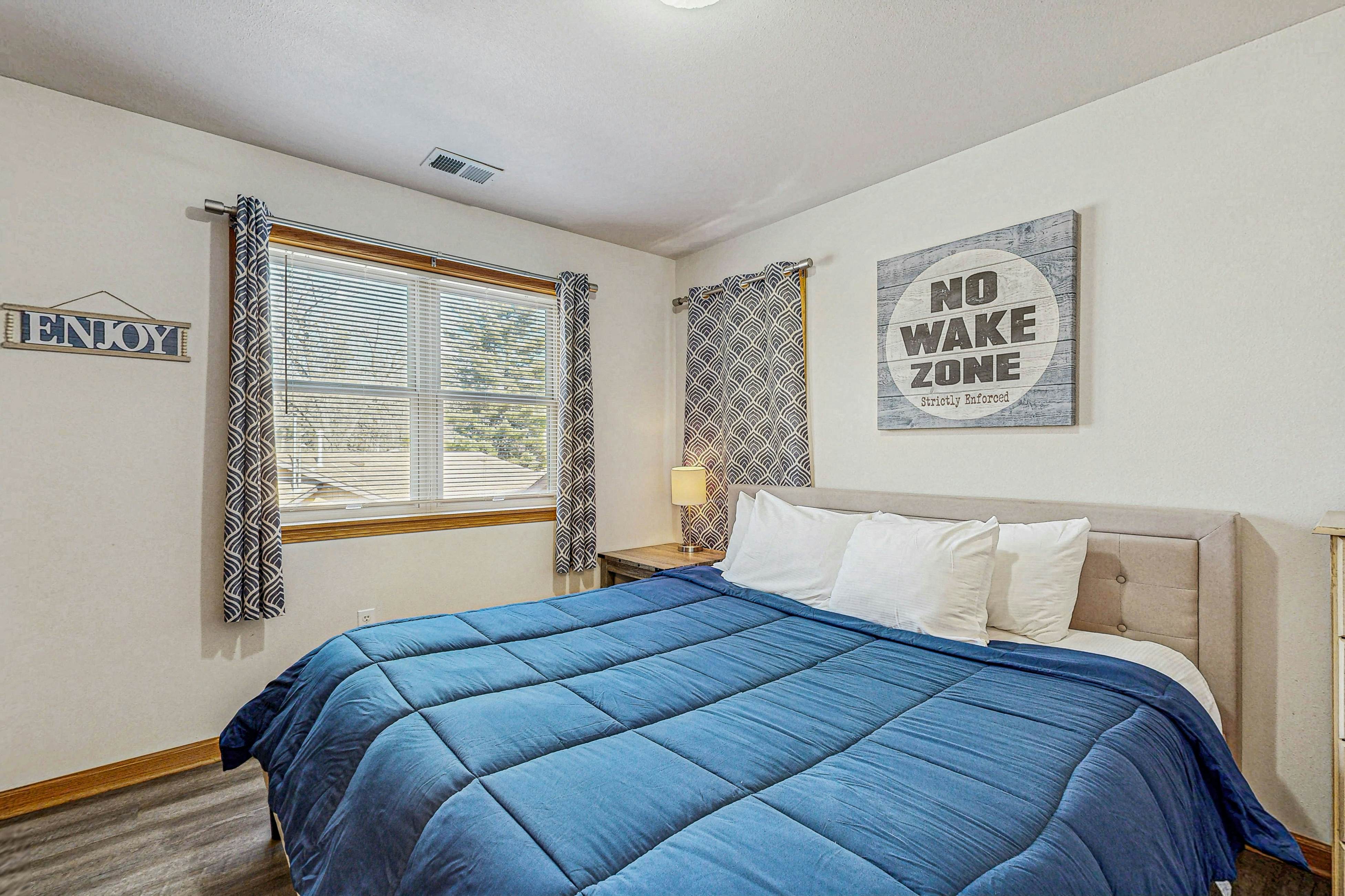 Thunderbird Resort Condo 1040C