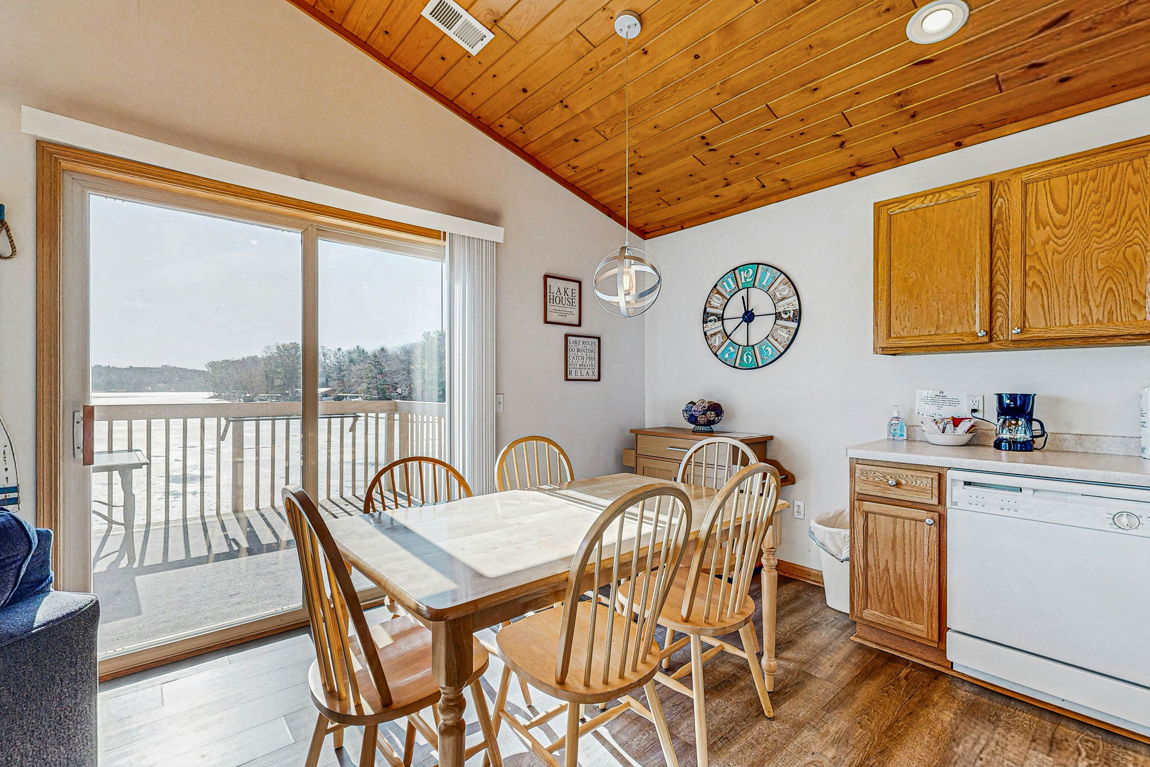 Thunderbird Resort Condo 1040C