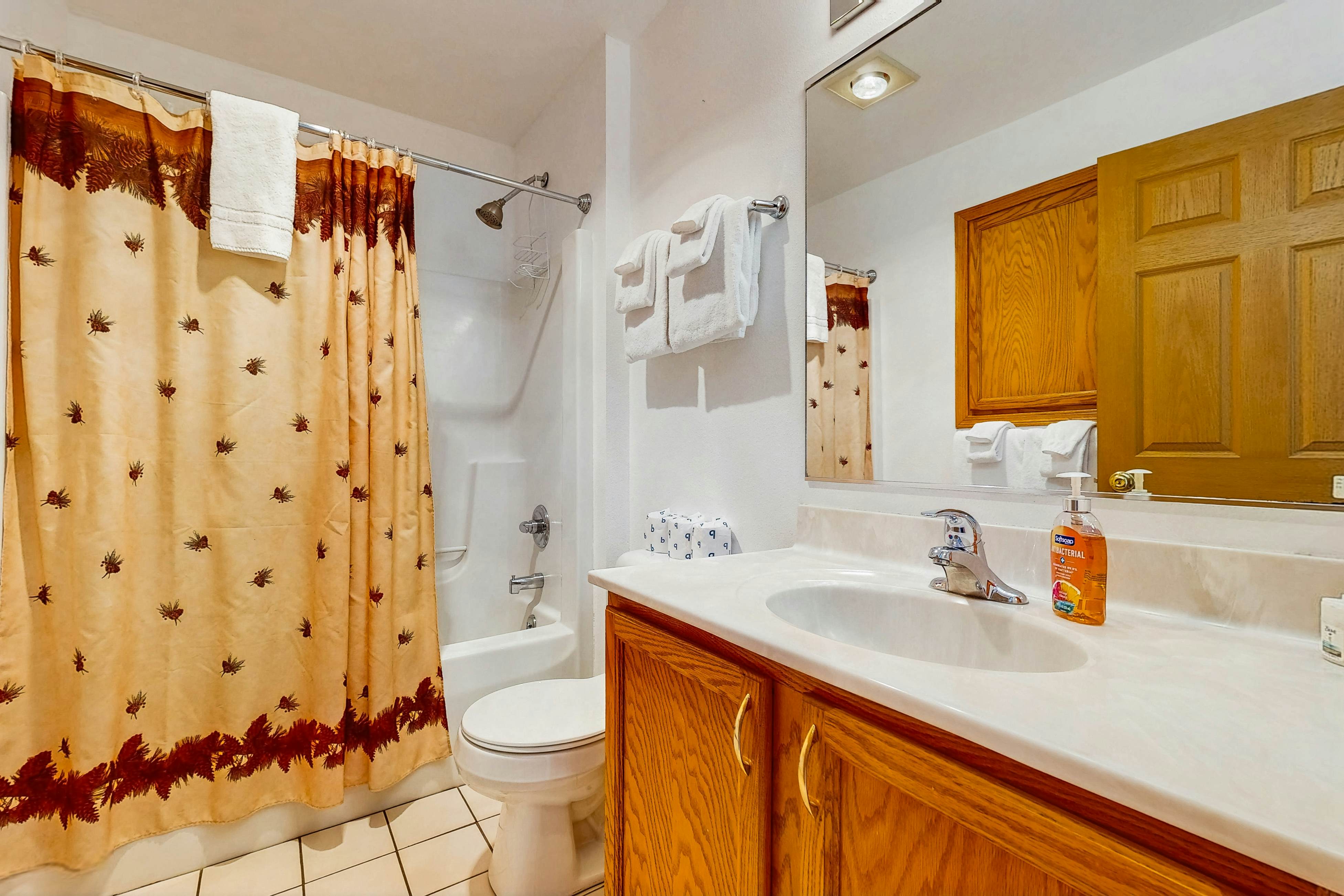 Thunderbird Resort Condo 1050C