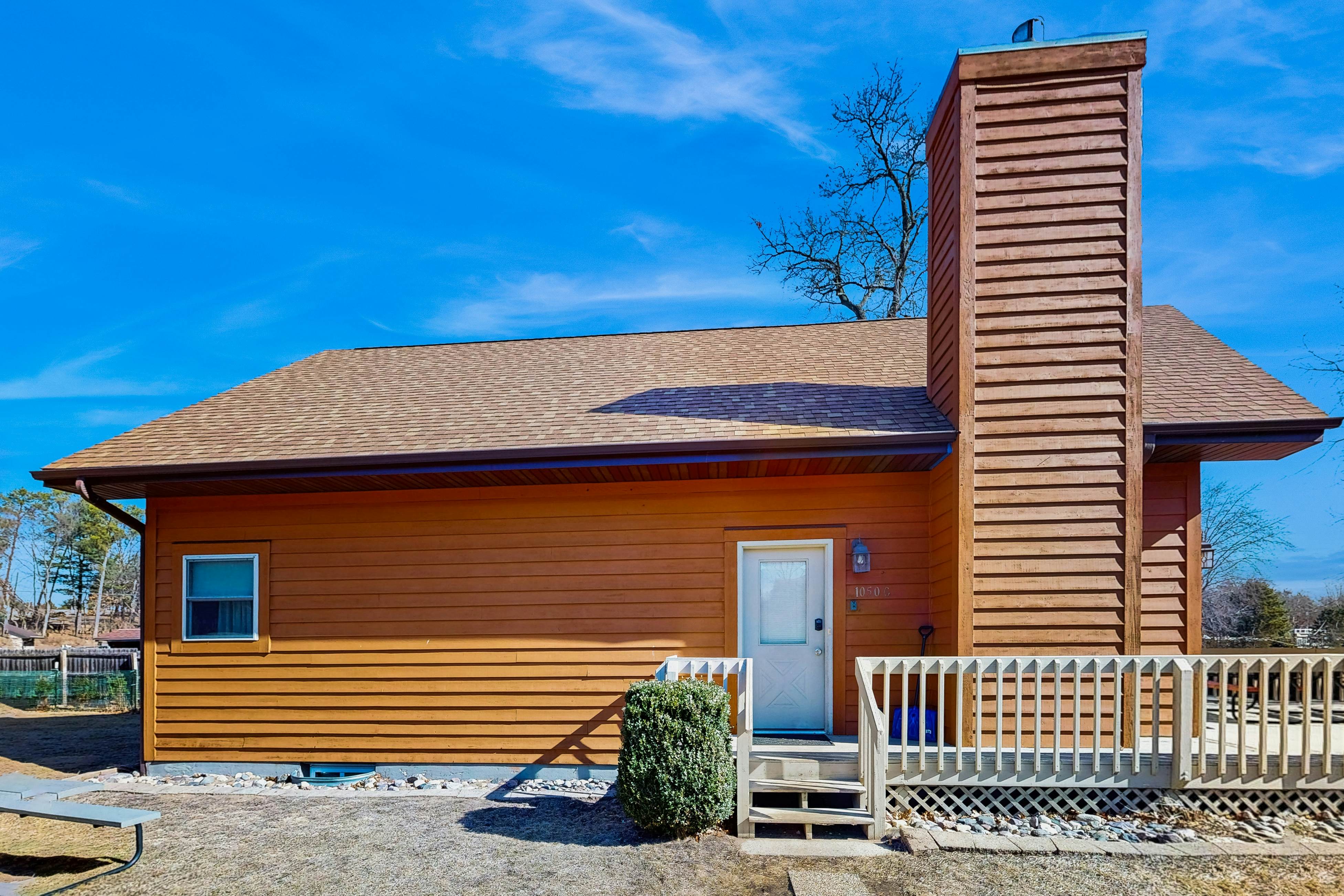 Thunderbird Resort Condo 1050C