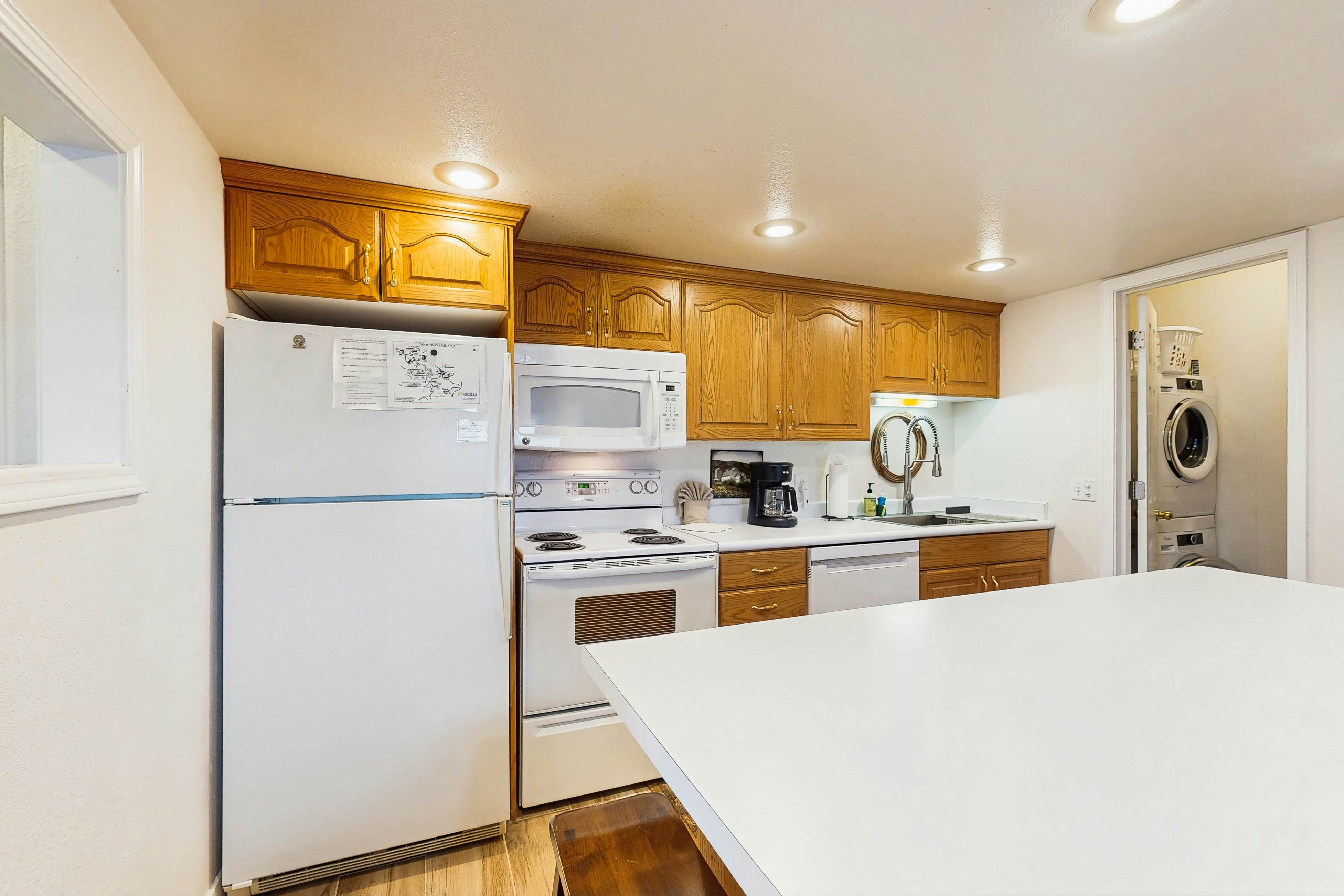 H8 Red Pine Paradise Loft at Canyons Village