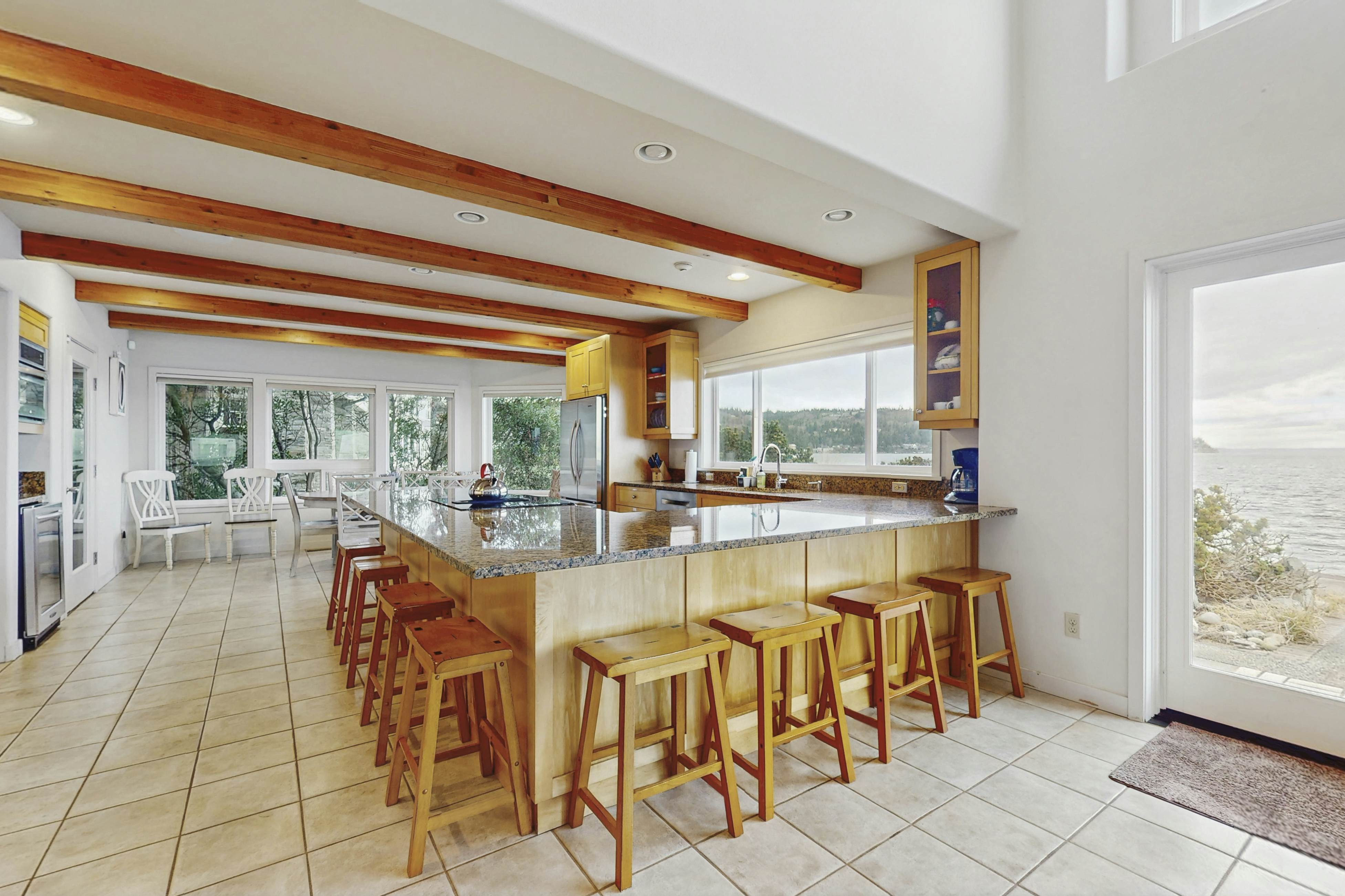 Camano Island Waterfront Modern Splendor