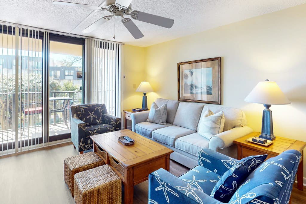 Oceanview Condo with WiFi, Hot Tub, Pools, Full Kitchen, & Nearby Beach Access — Hilton Head, SC — vacation rental
