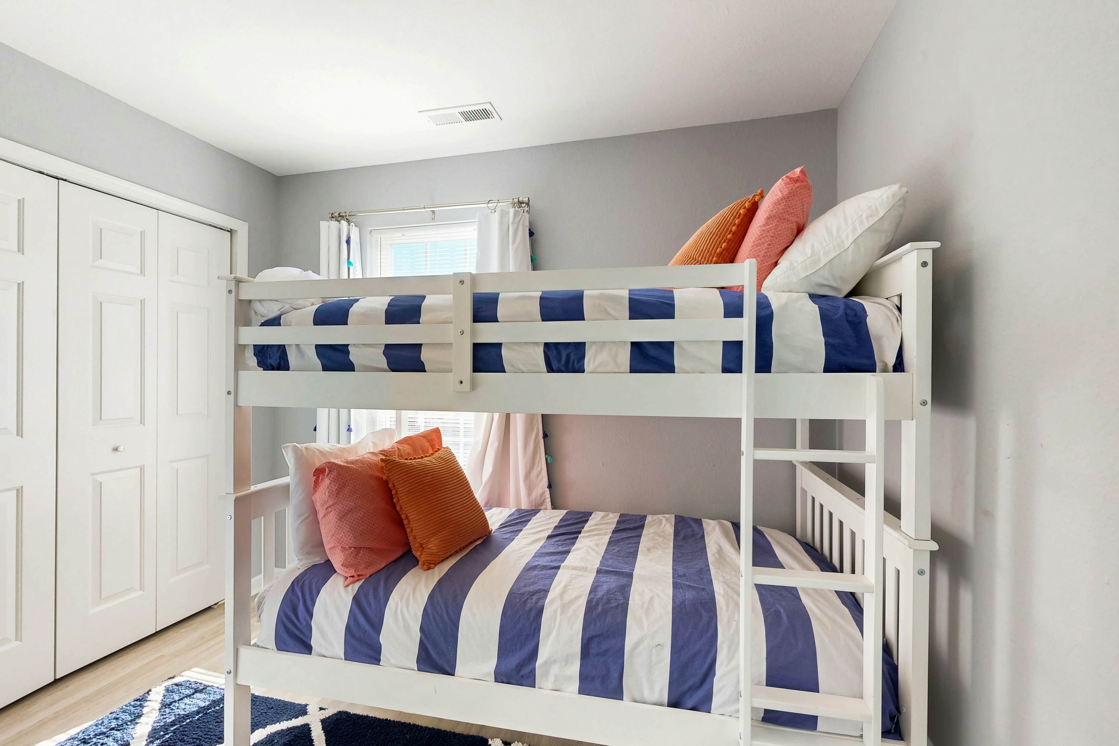 Creekside - 26 Dockside Dr