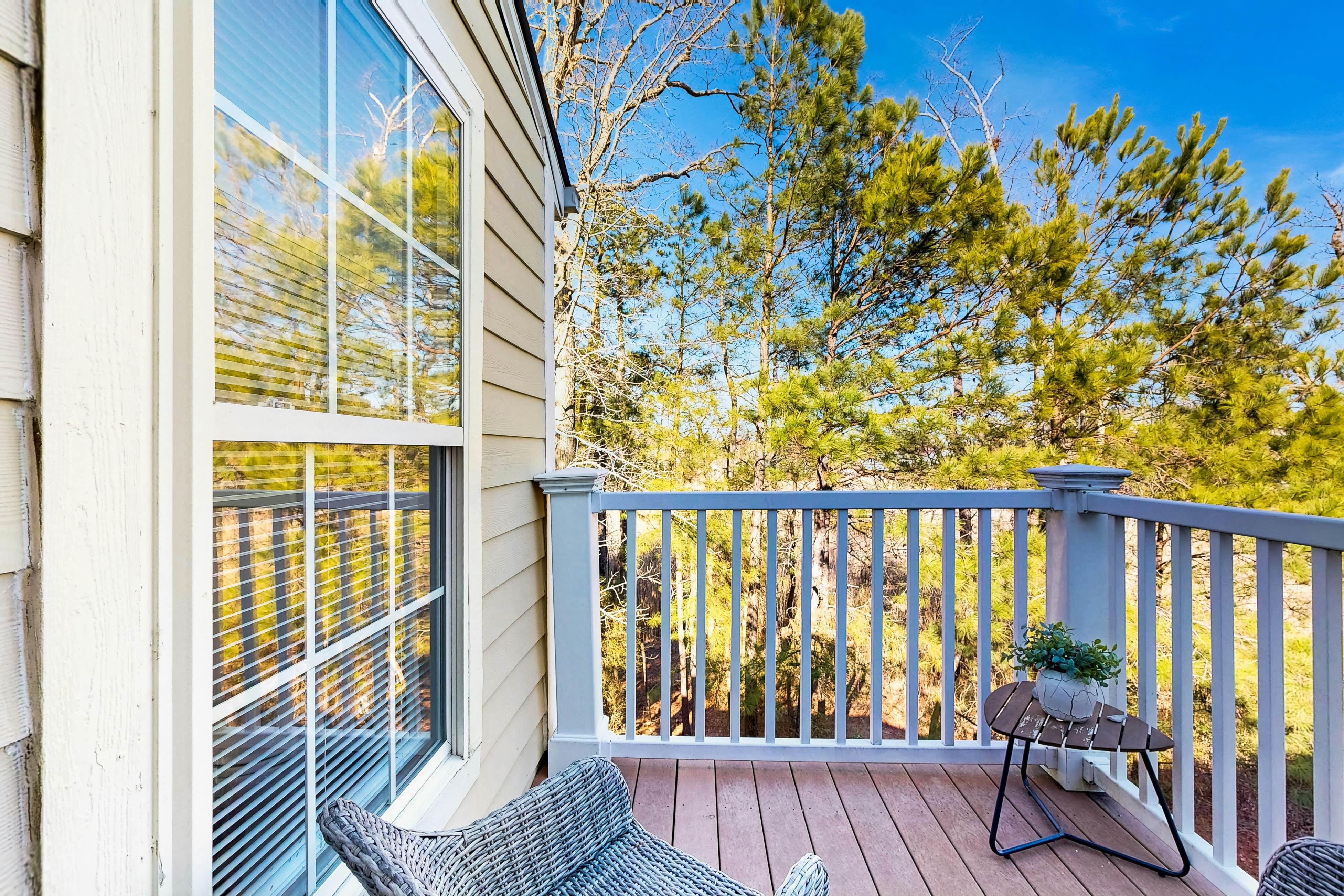 Creekside - 26 Dockside Dr