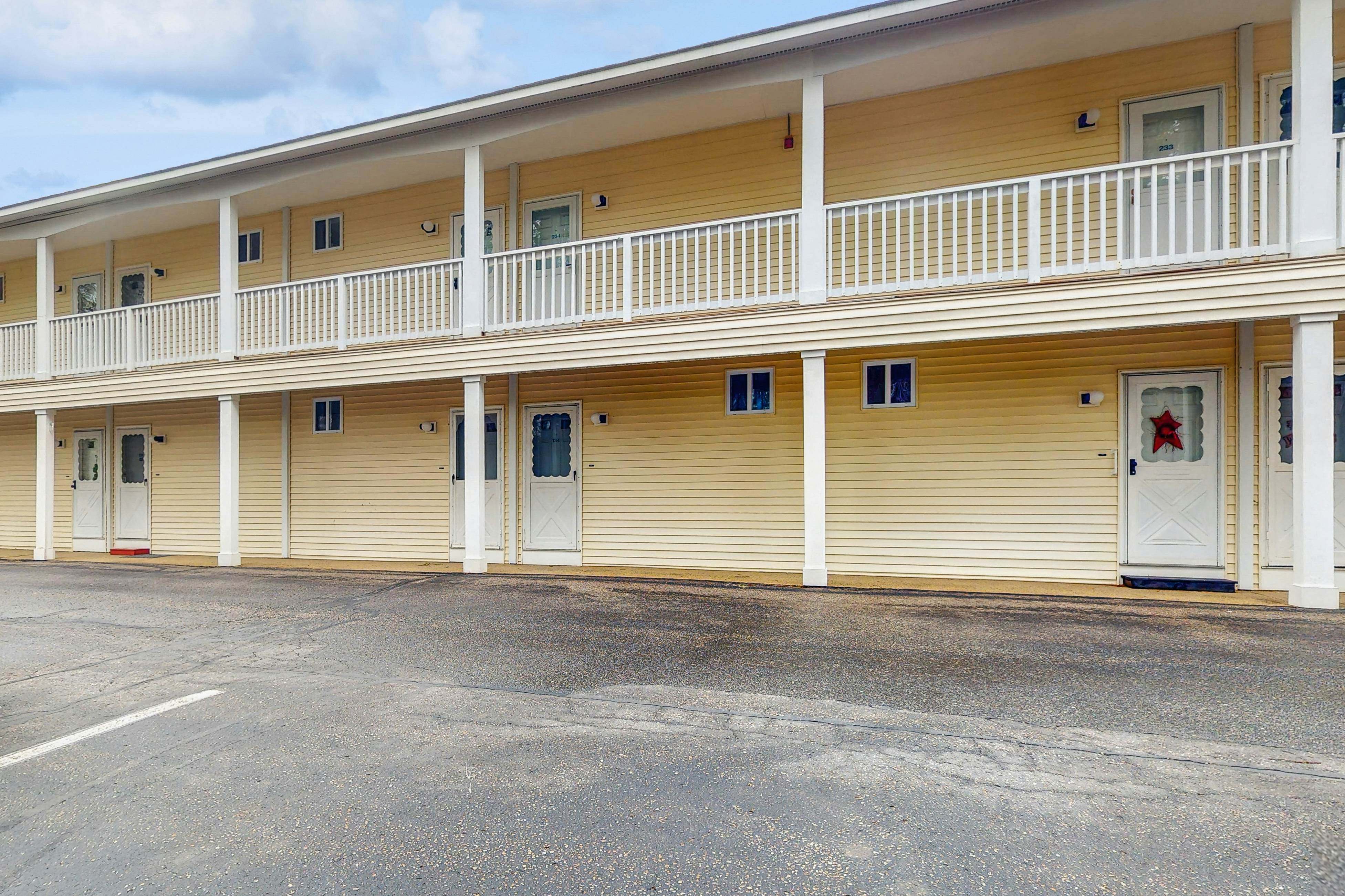 Wellington Manor 234