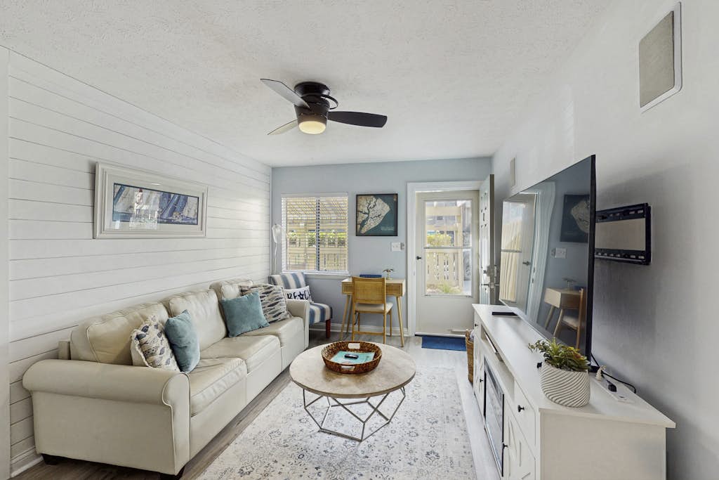 Dunes Villas D2 | Villa in Hilton Head with pool, beach access, patio, & W/D — Hilton Head, SC — vacation rental