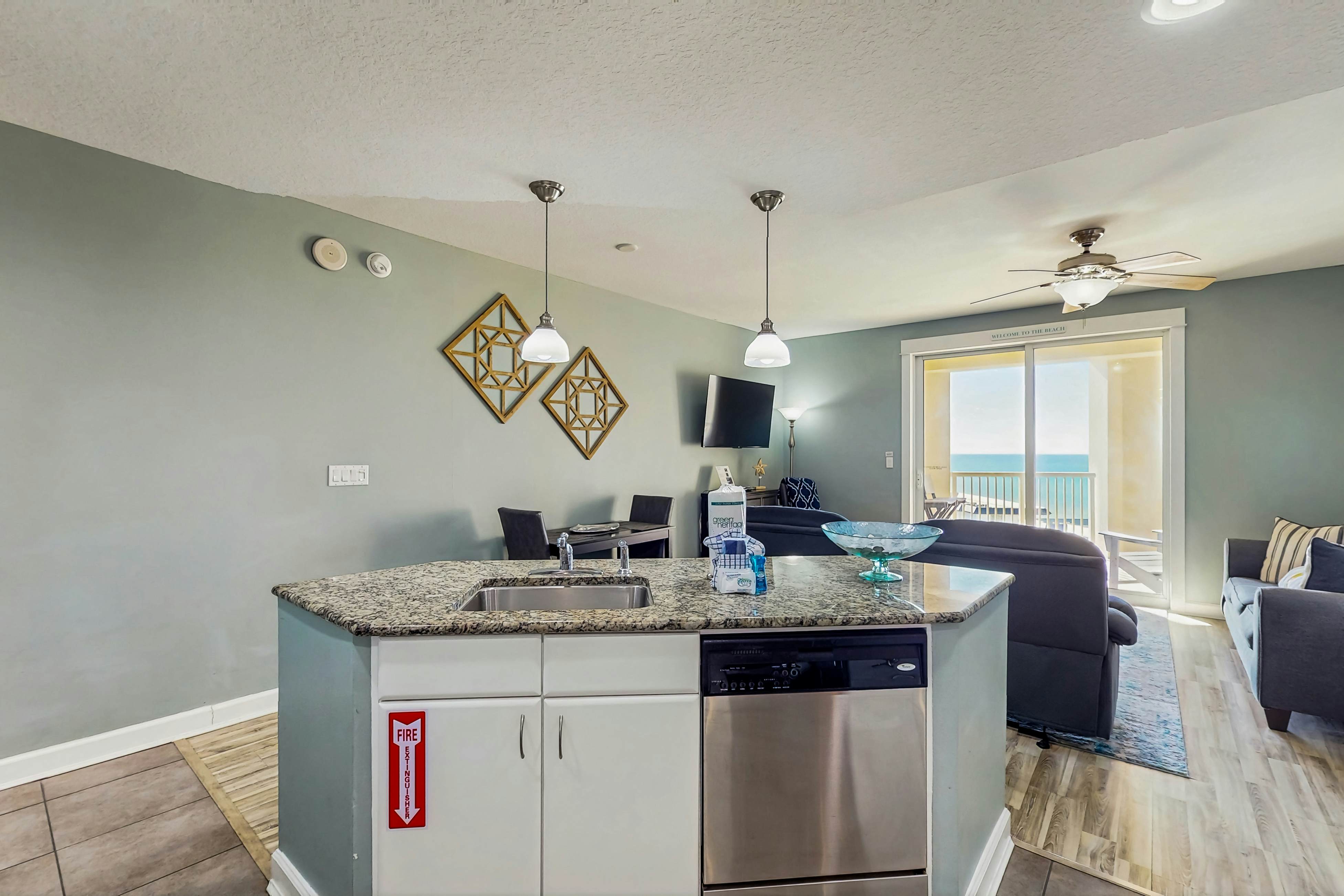 Grand Panama Tower 2-703