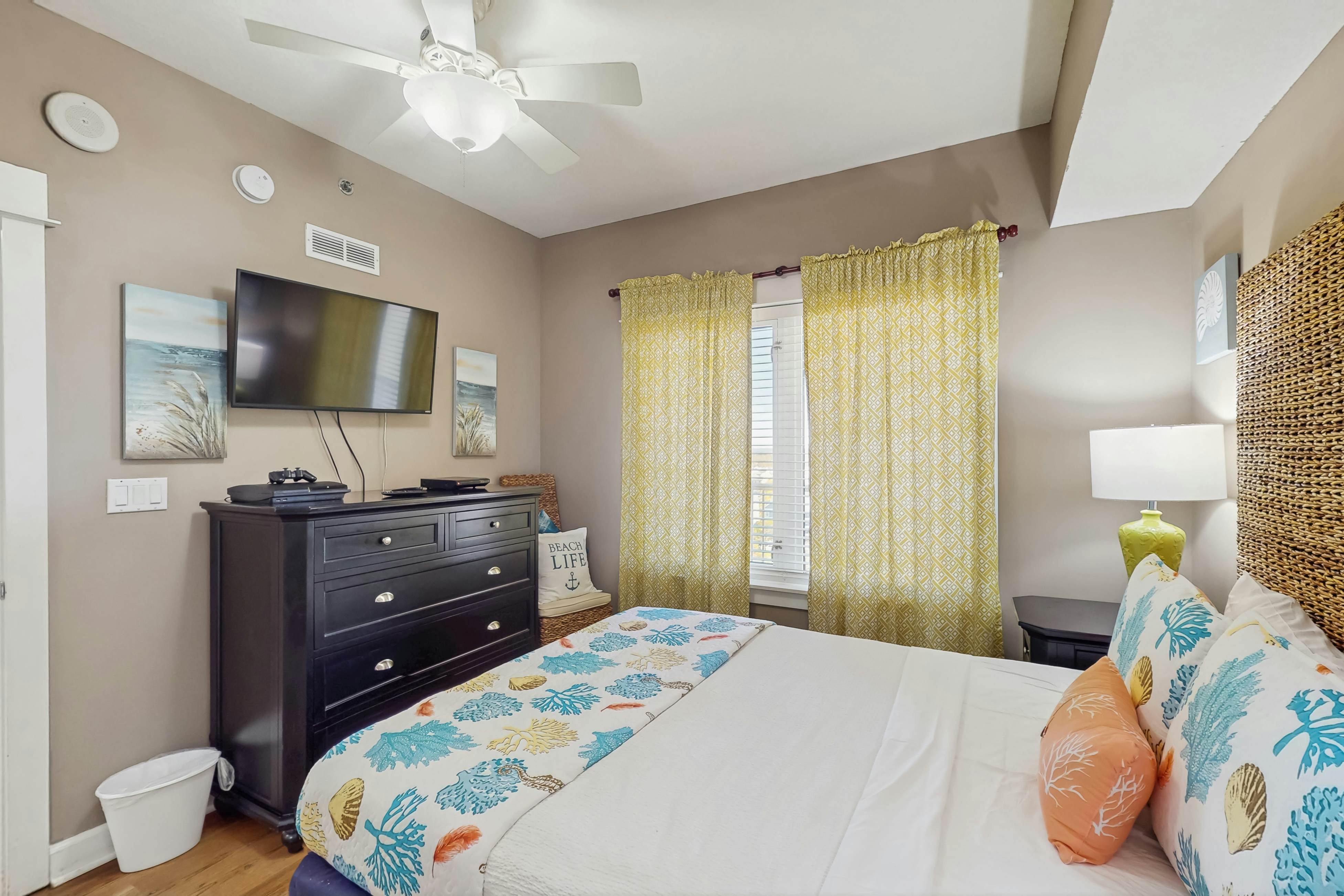 Grand Panama Tower 1-1403