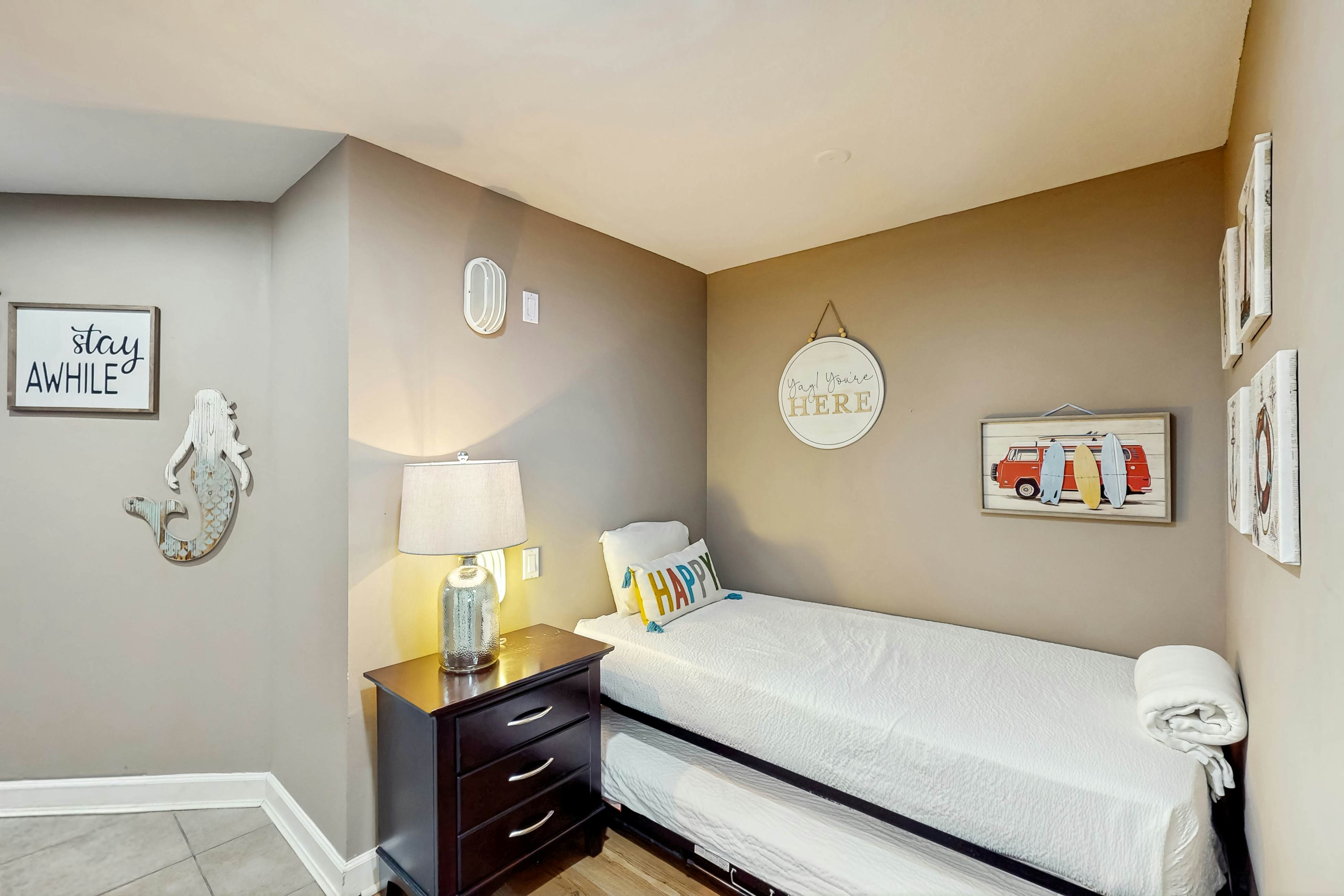 Grand Panama Tower 1-1403