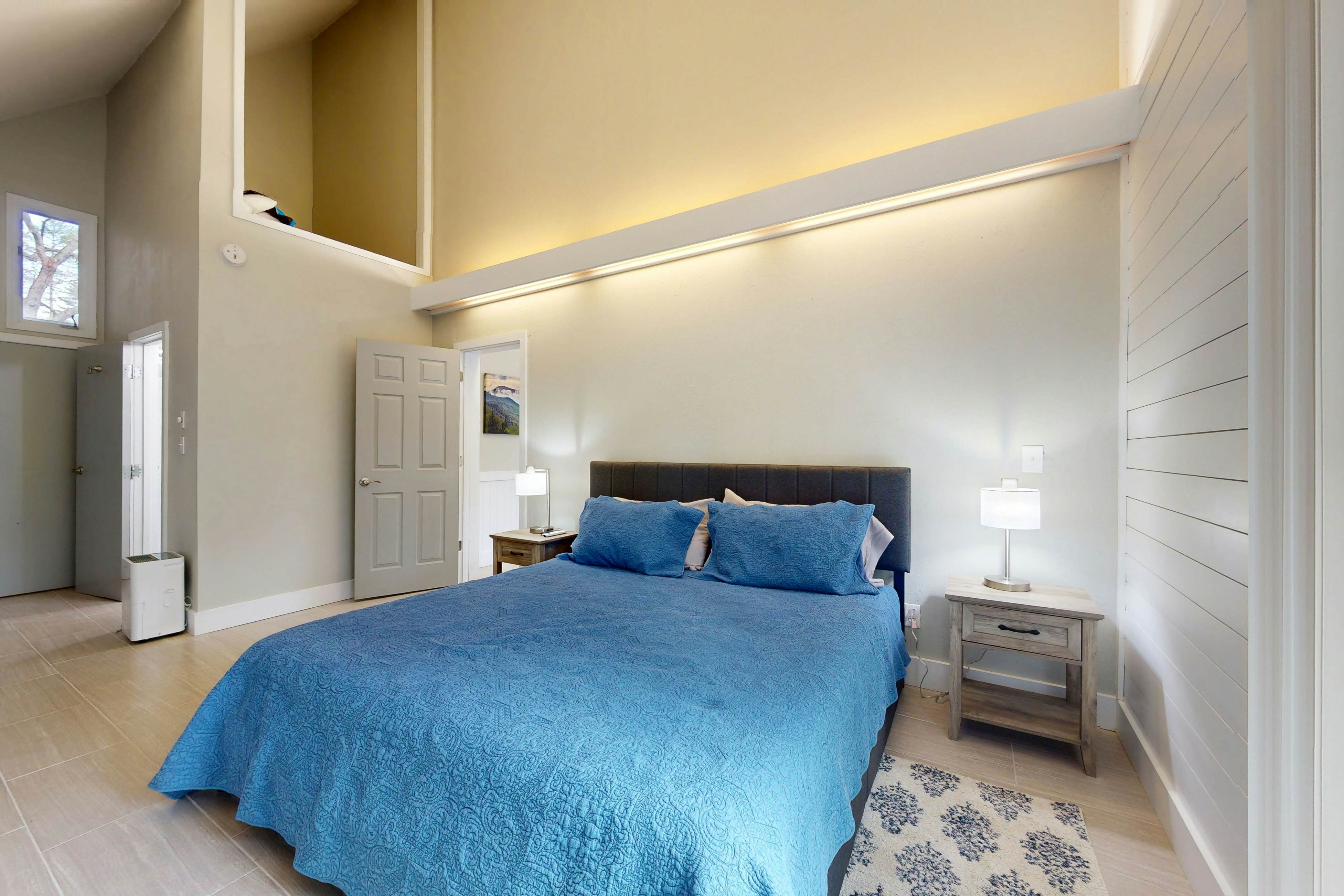 Sapphire Serenity - 1 BR