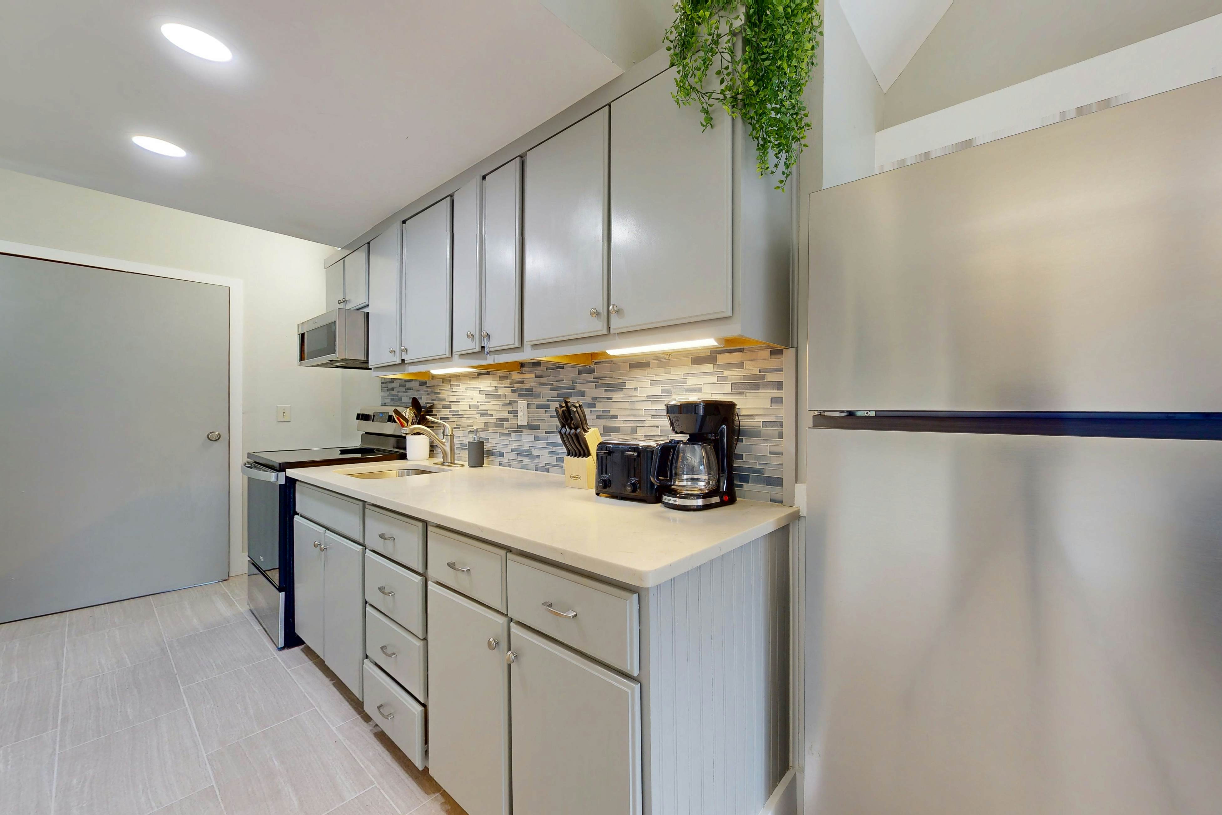 Sapphire Serenity - 1 BR