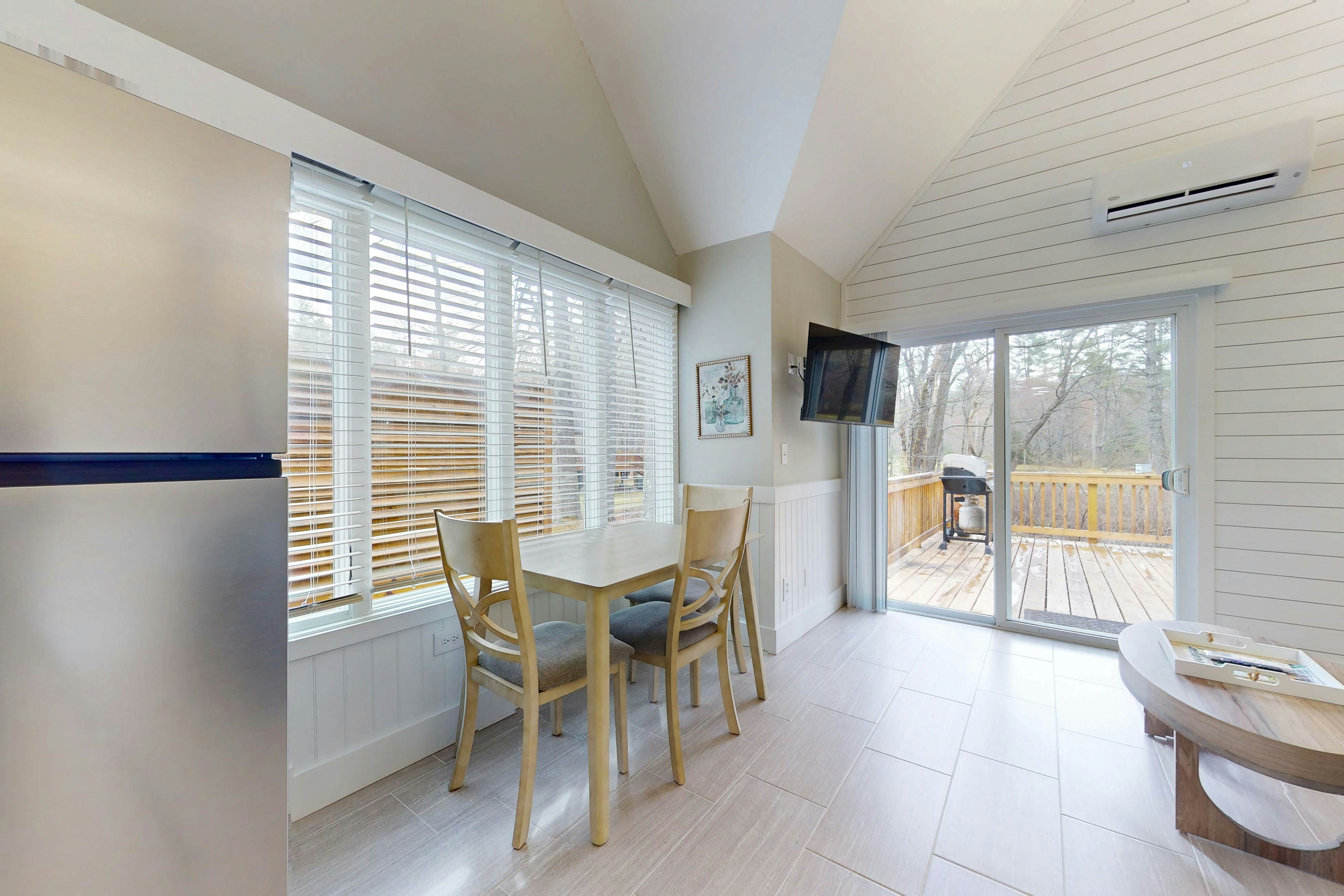 Sapphire Serenity - 1 BR