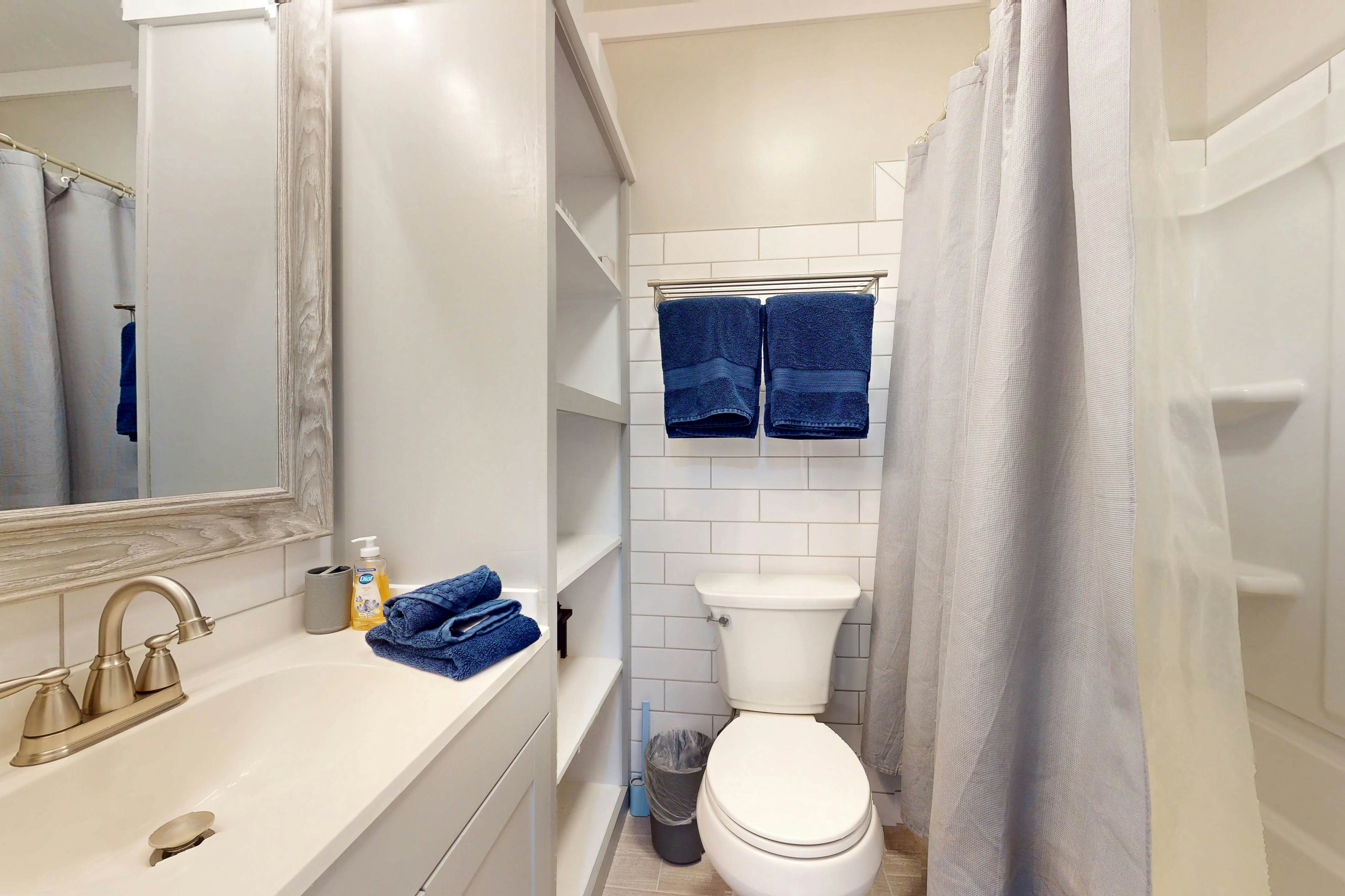 Sapphire Serenity - 1 BR