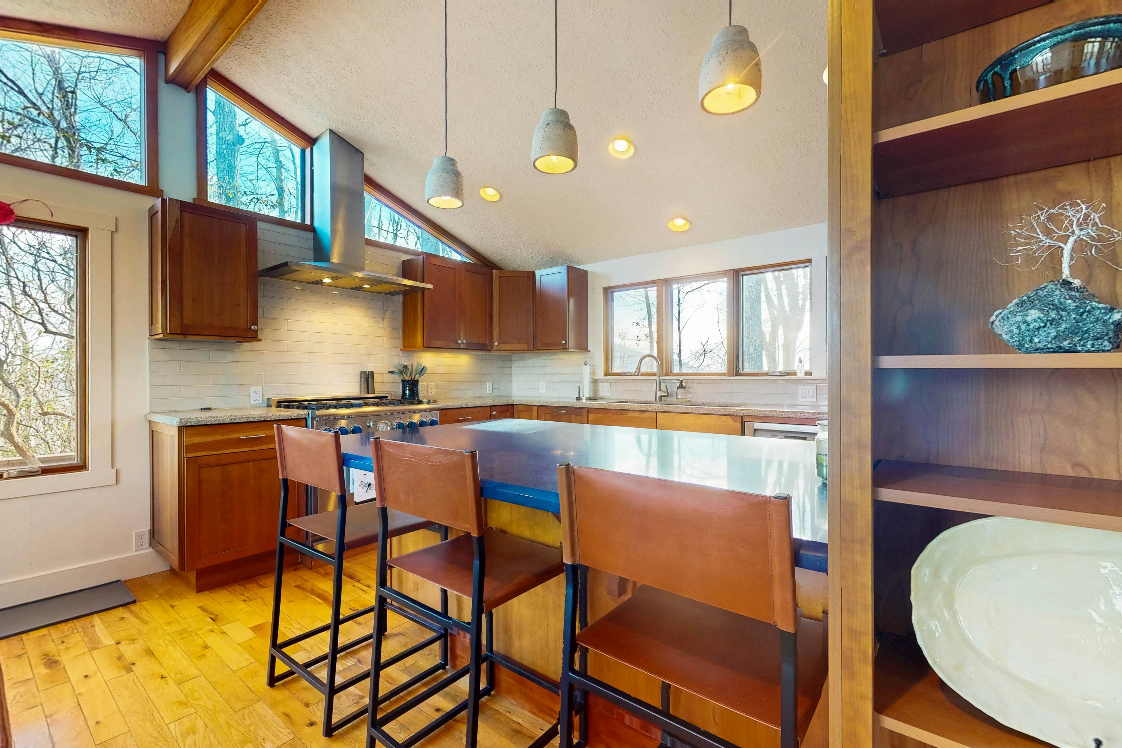 Gold Creek Mountain Retreat