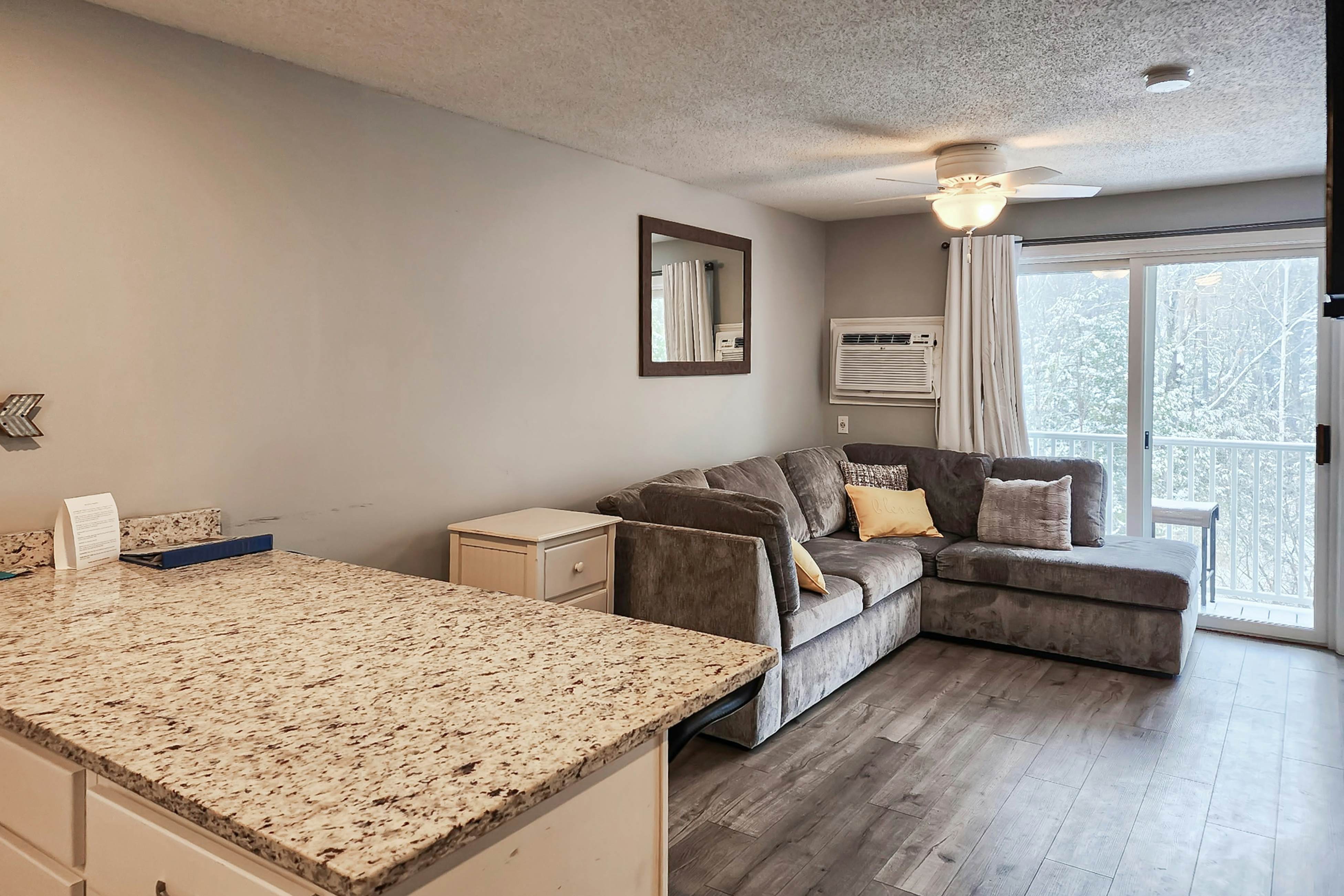 Misty Harbor Resort - Unit 210