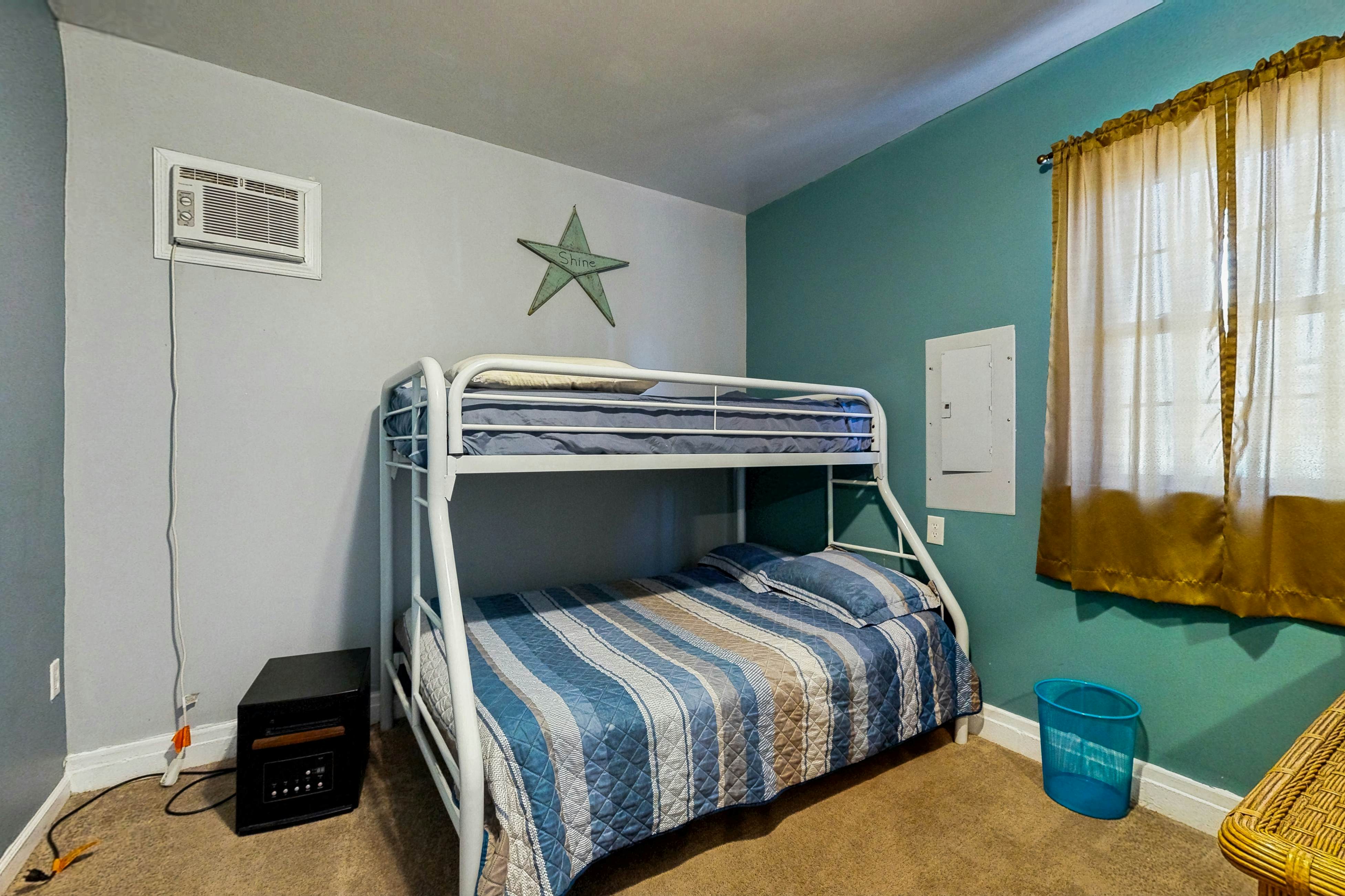 Angola By The Bay - 23730 Elmwood Ave E