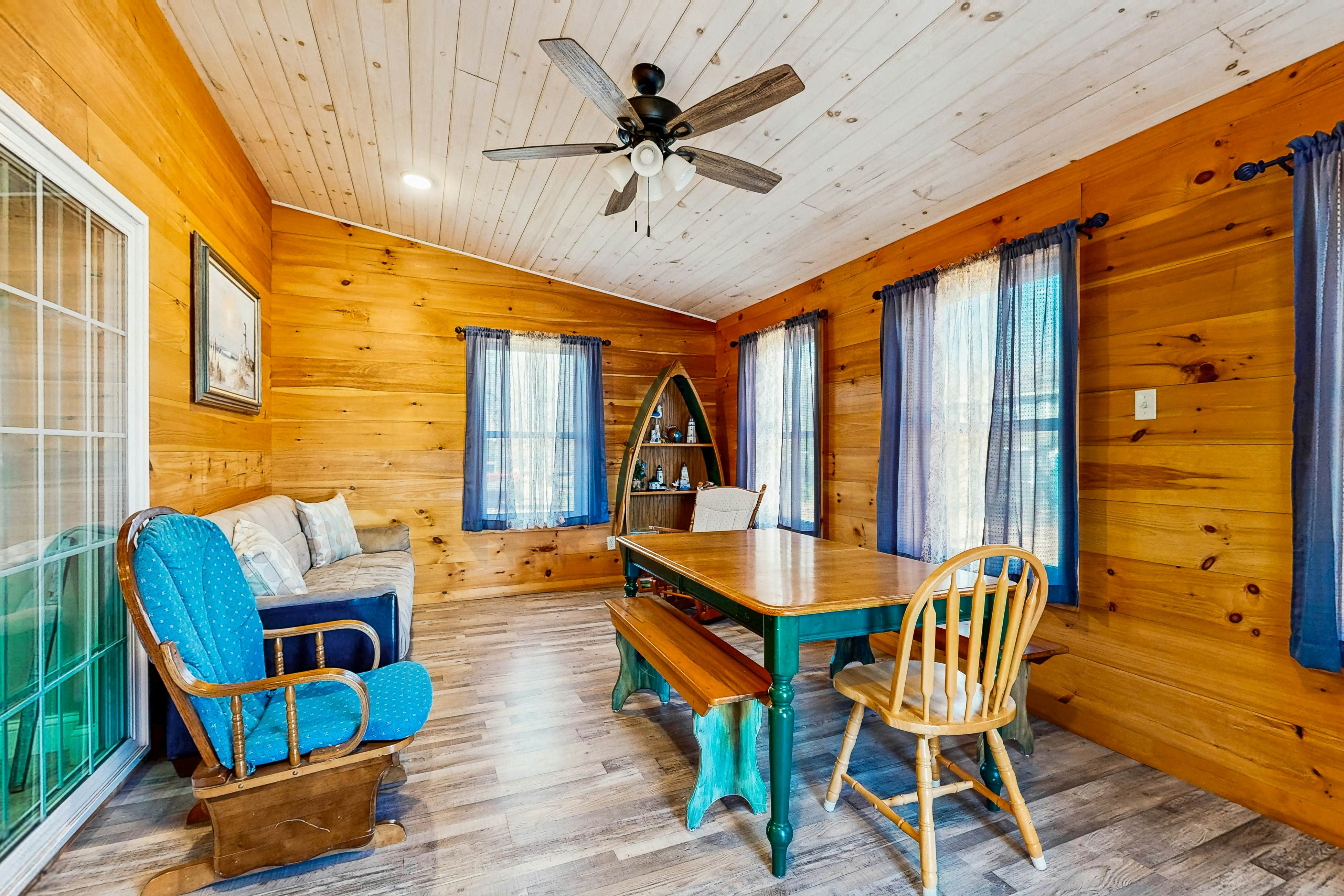 Angola By The Bay - 23730 Elmwood Ave E