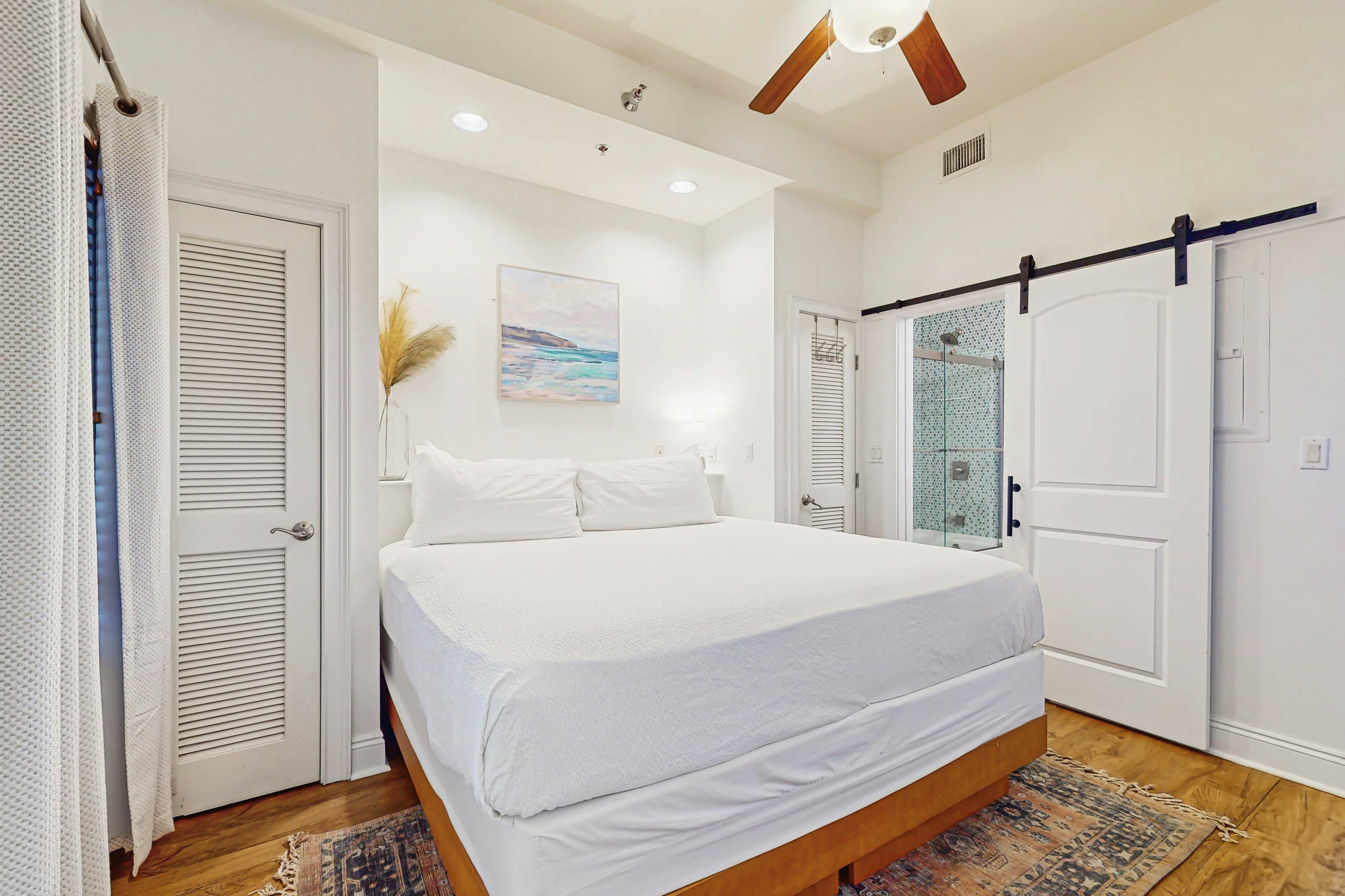 Carillon Beach Inn 102